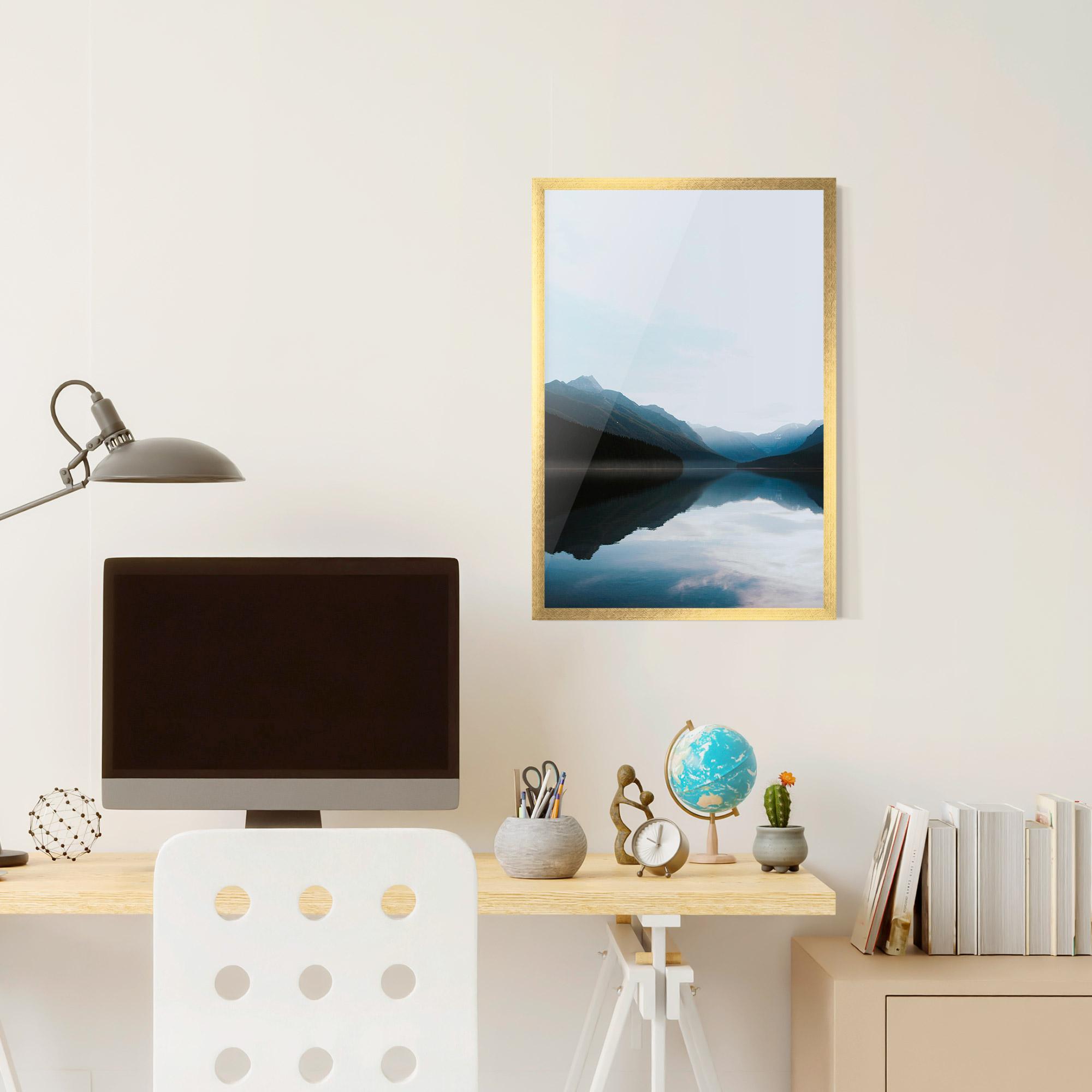 Keretezett Poszter Foggy Blue Light mockup 6