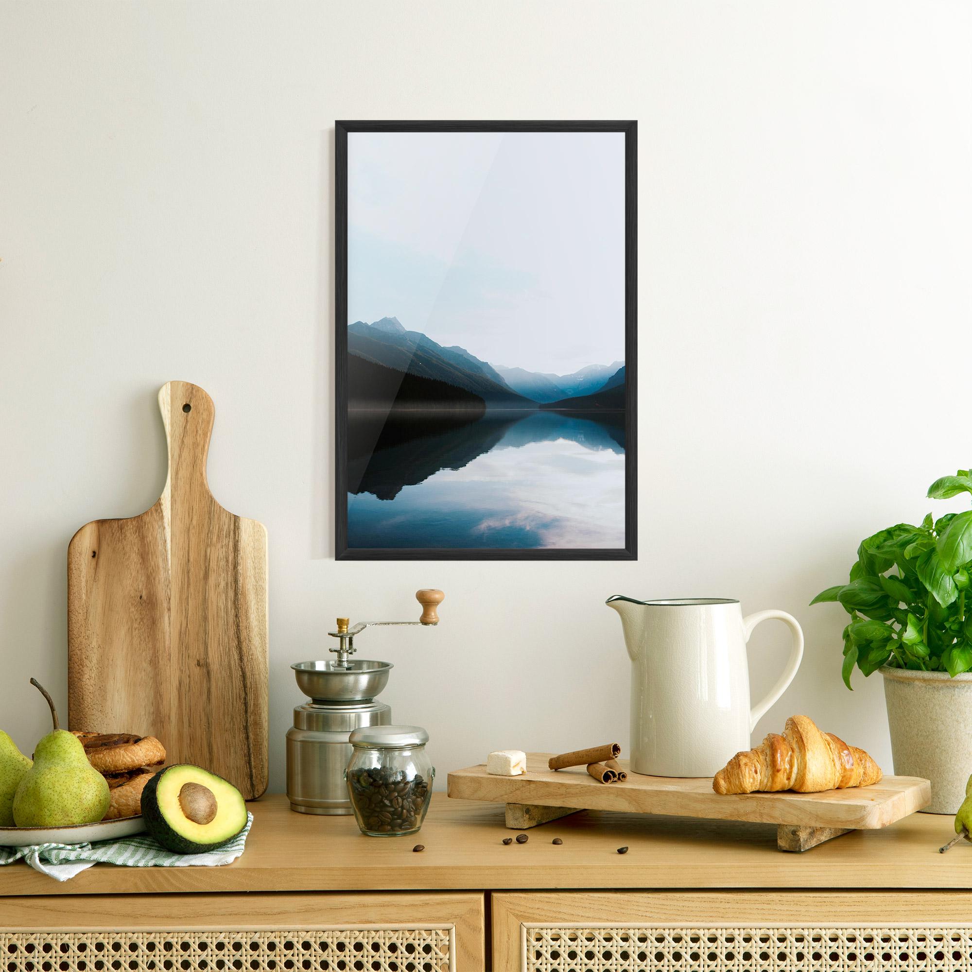 Keretezett Poszter Foggy Blue Light mockup 8