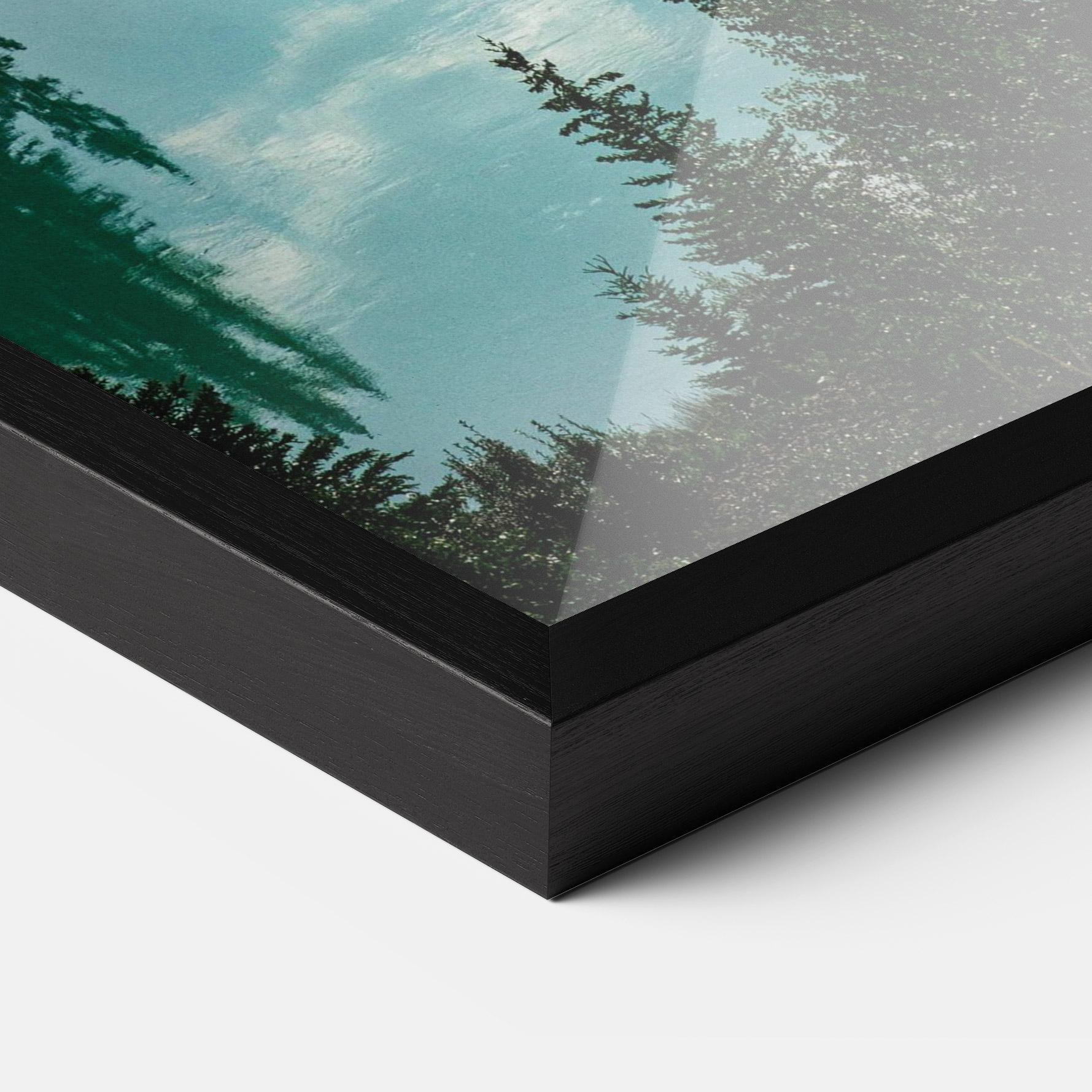 Keretezett Poszter Crystal Lake mockup 3