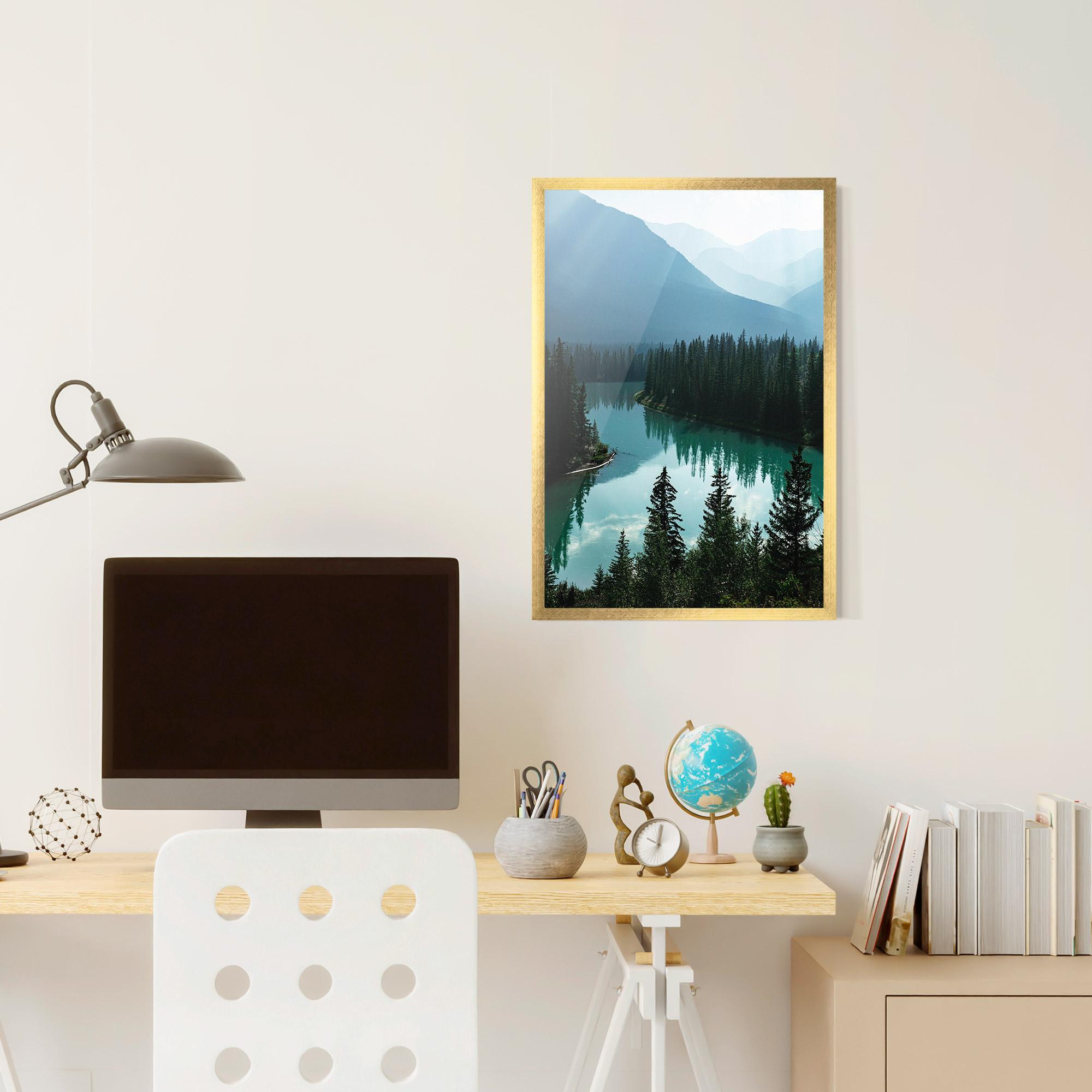 Keretezett Poszter Crystal Lake mockup 6