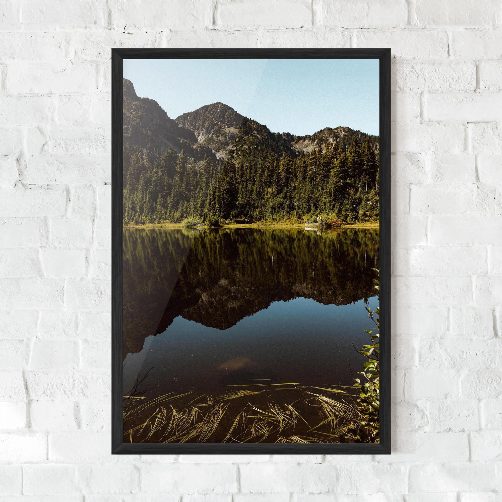 Keretezett Poszter Big Lake Mountain mockup 0