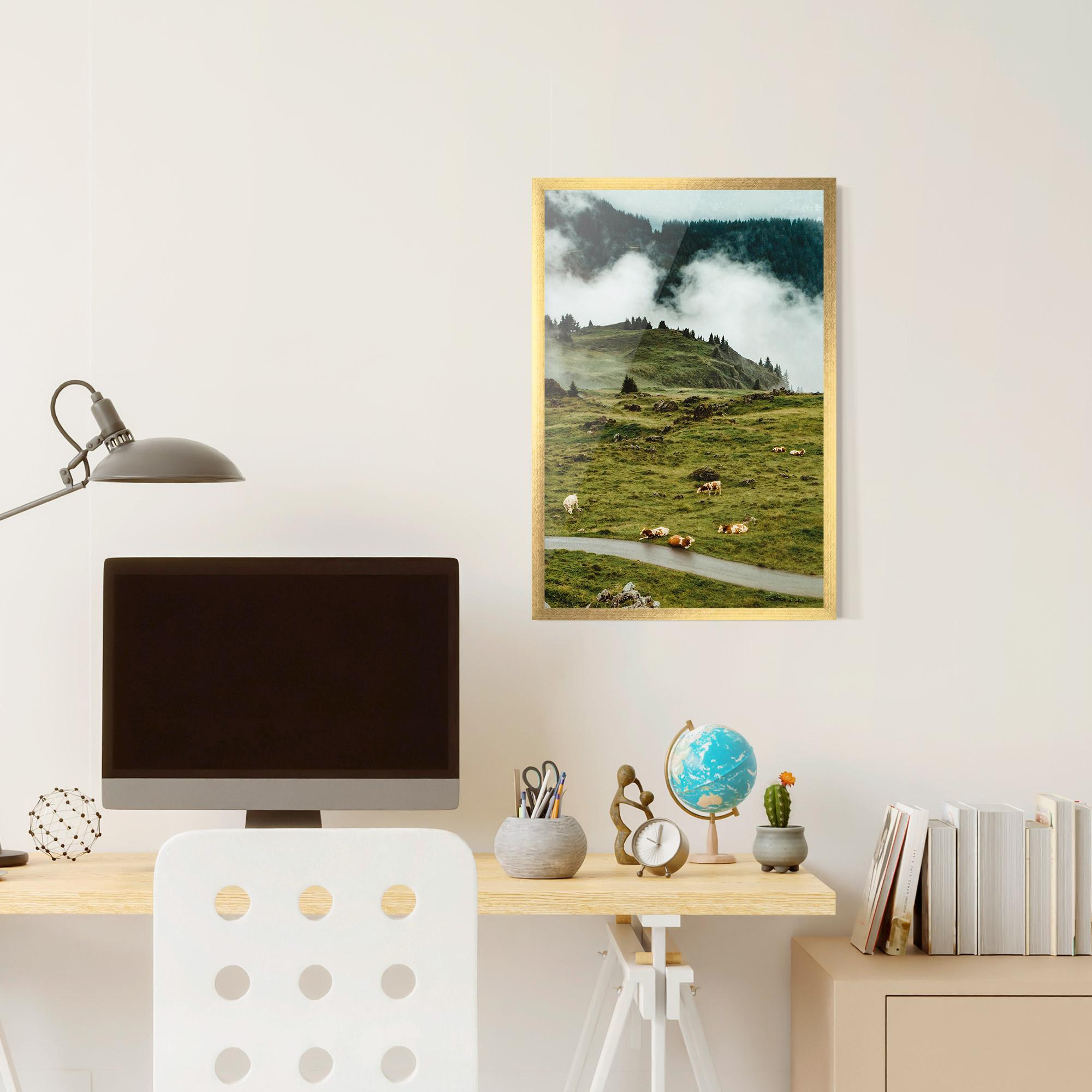 Keretezett Poszter Cow Field View mockup 6