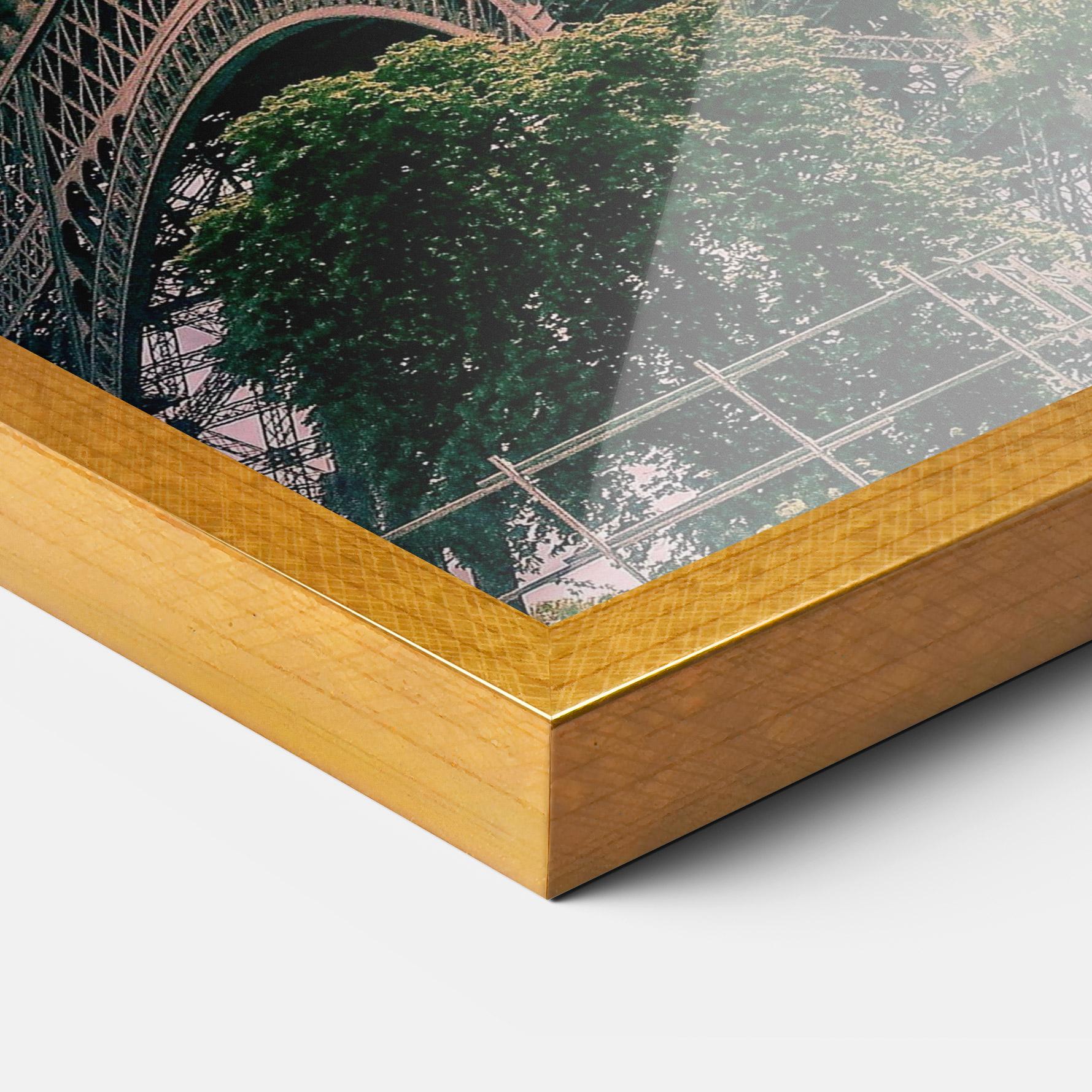 Keretezett Poszter Eiffel Under Pink Sky mockup 3