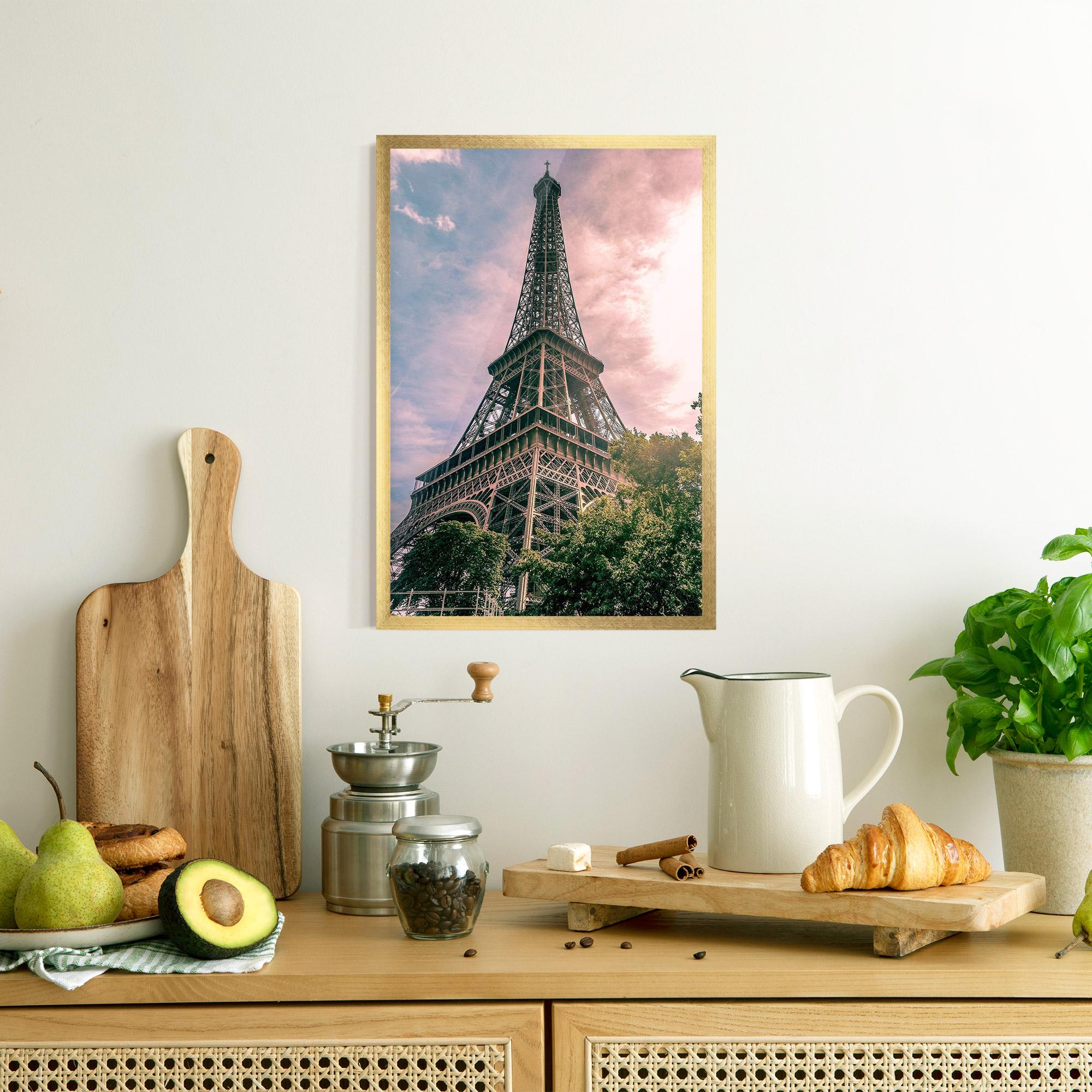 Keretezett Poszter Eiffel Under Pink Sky mockup 8
