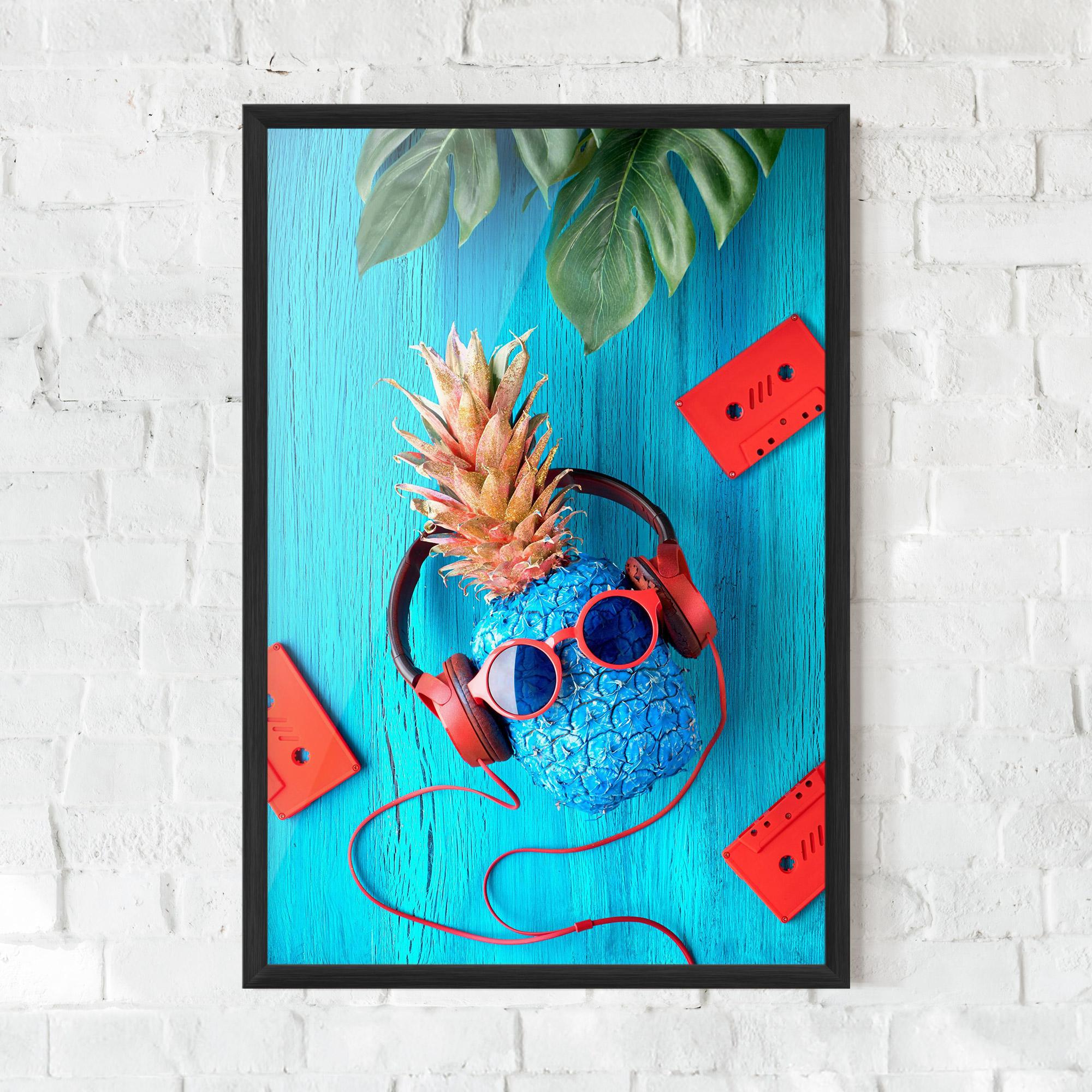Keretezett Poszter Pineapple On Blue mockup 0