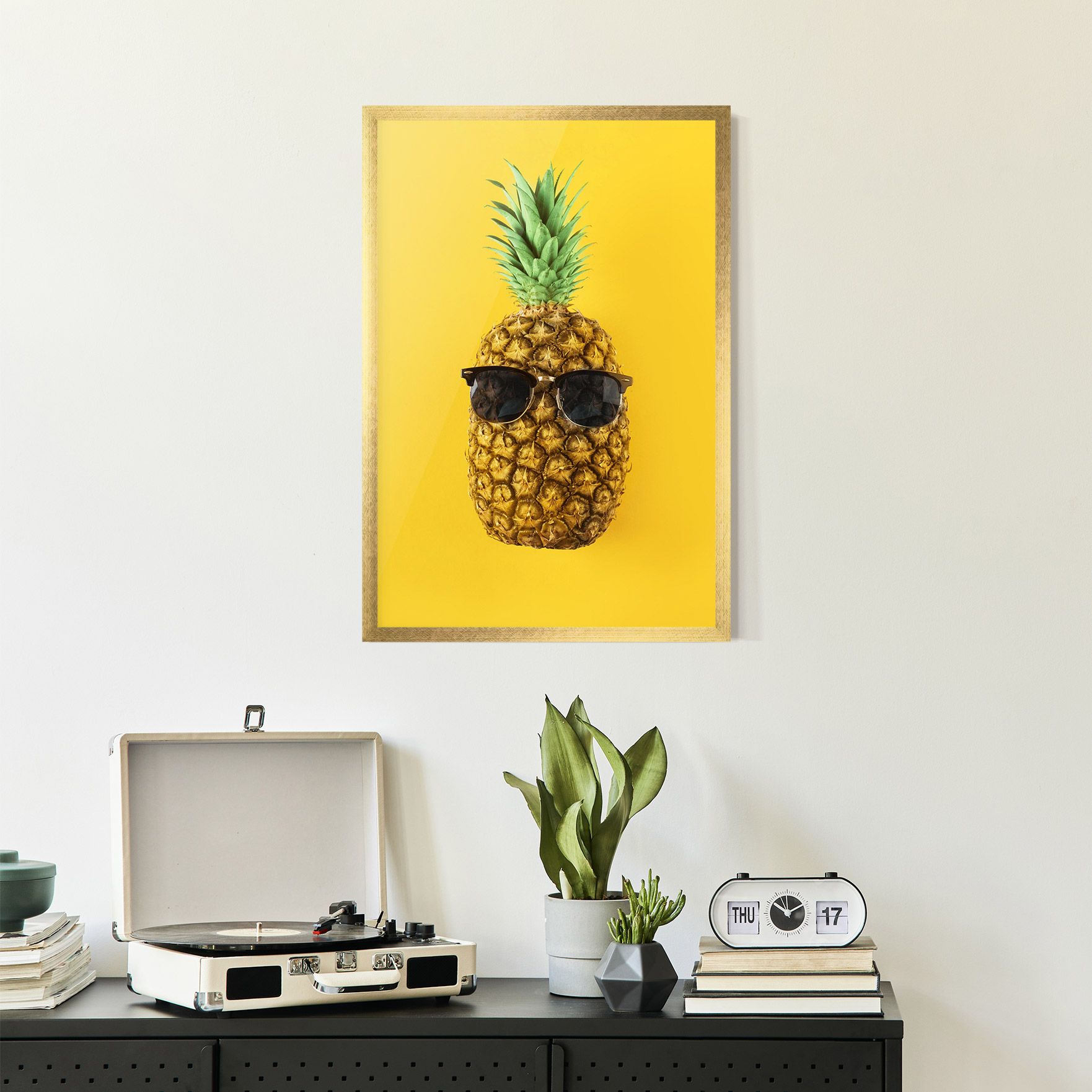 Fresh Pineapple mockup 2