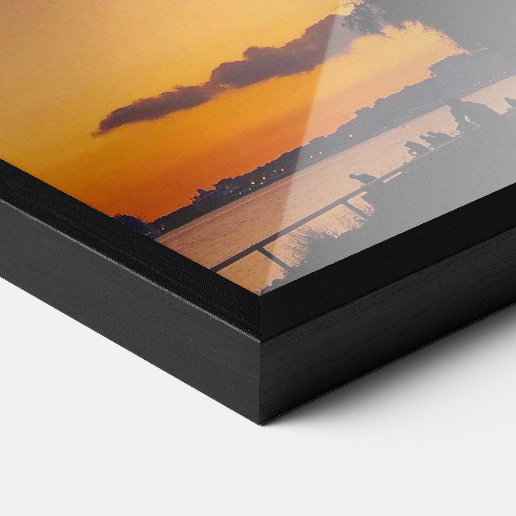 Keretezett Poszter Purple Palm mockup 3