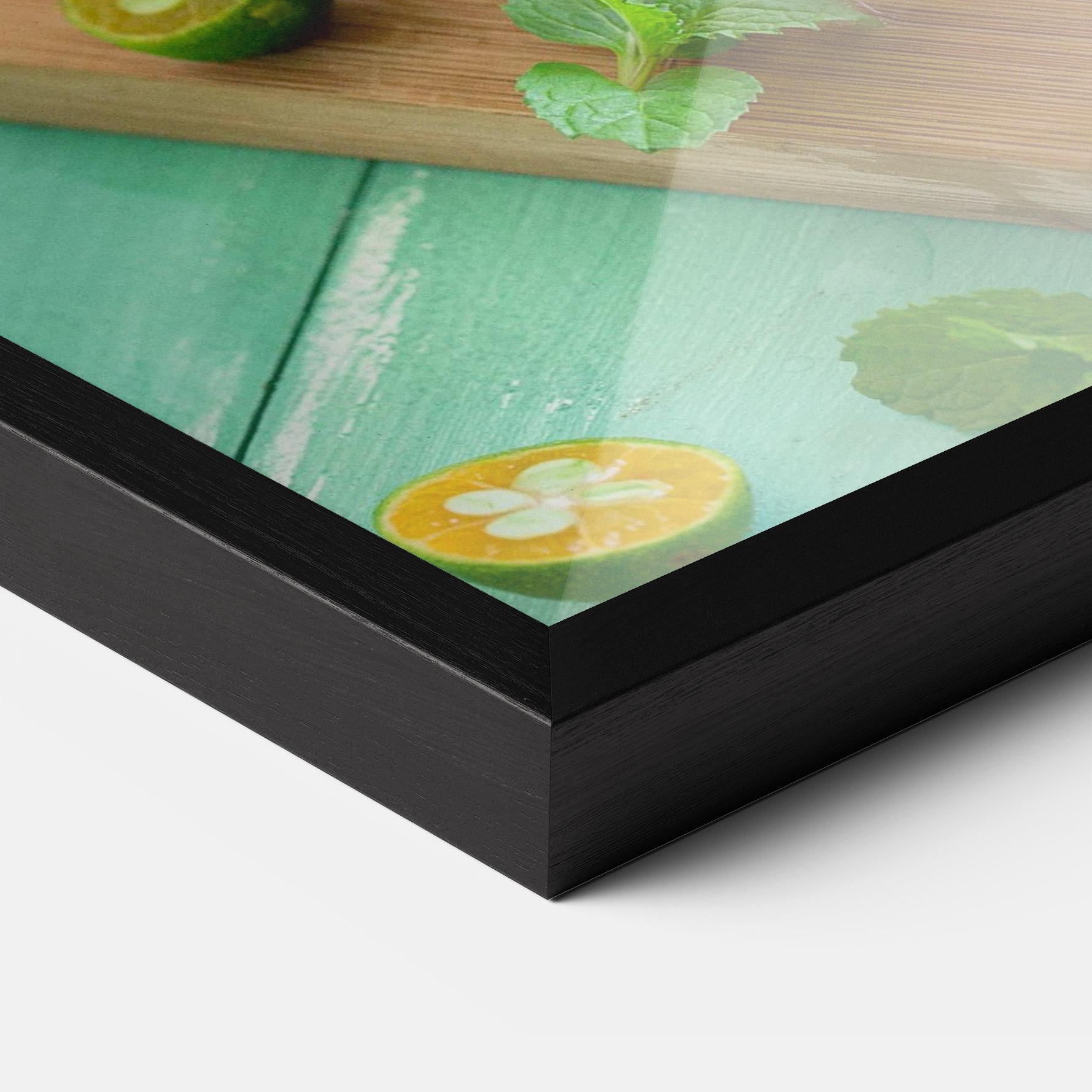 Keretezett Poszter Summer Drink mockup 3