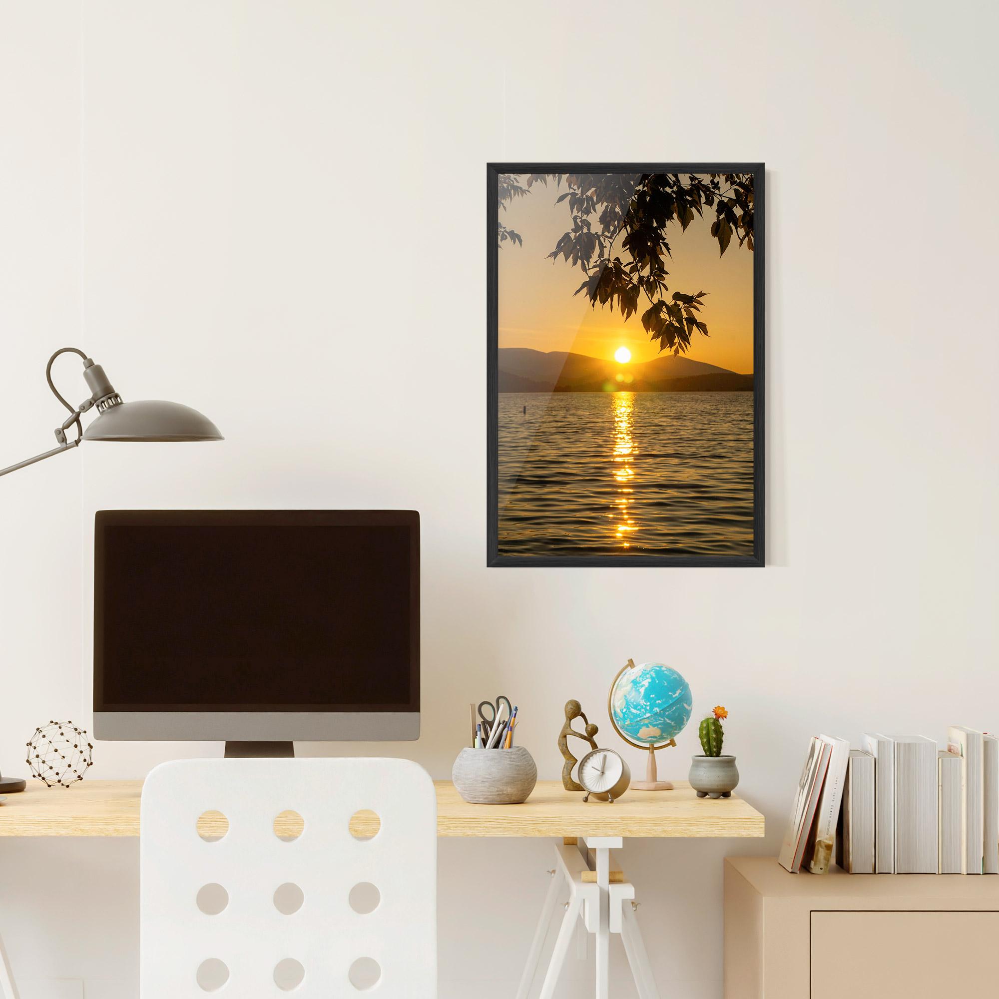 Keretezett Poszter Yellow Sunrise mockup 6