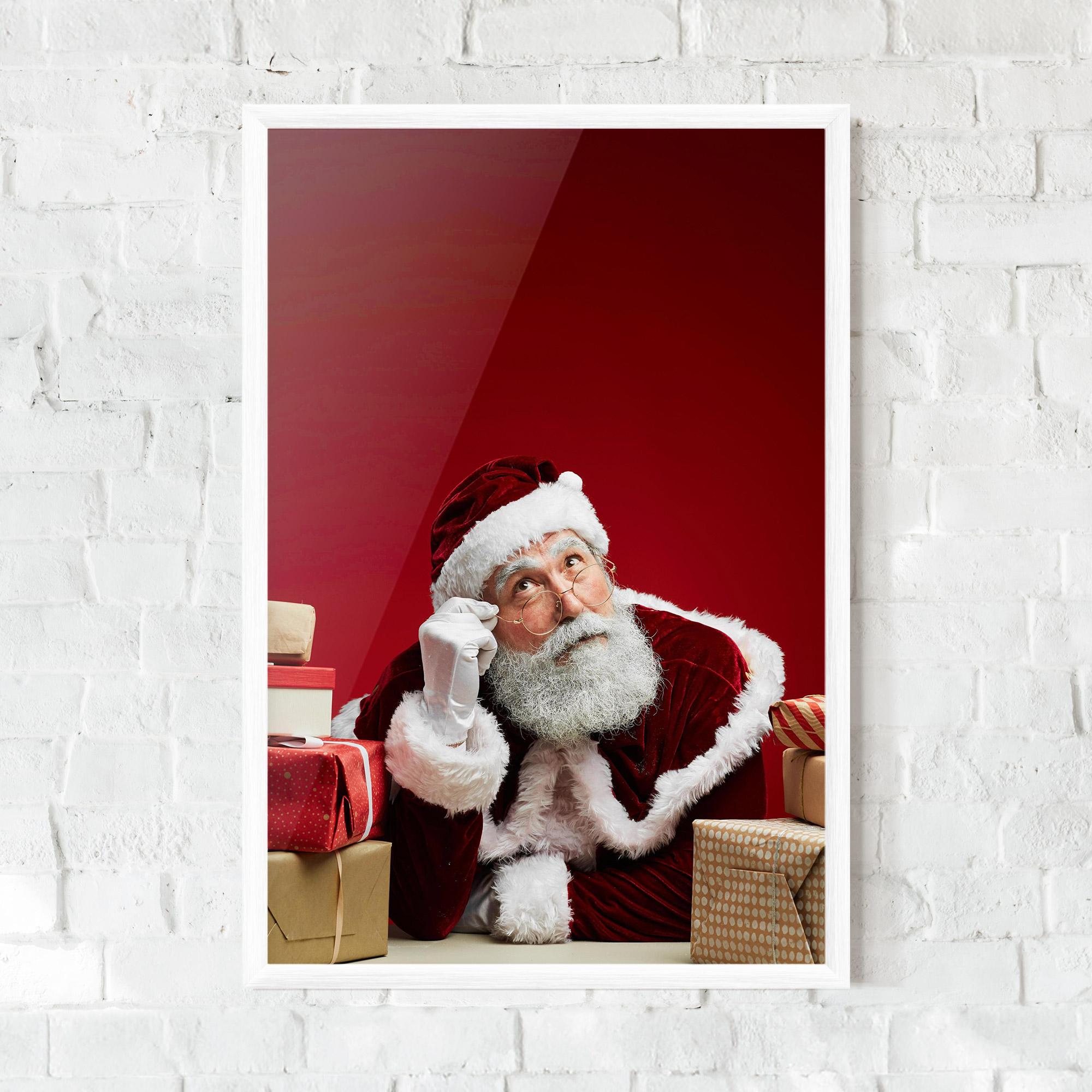 Keretezett Poszter Pensive Santa mockup 0