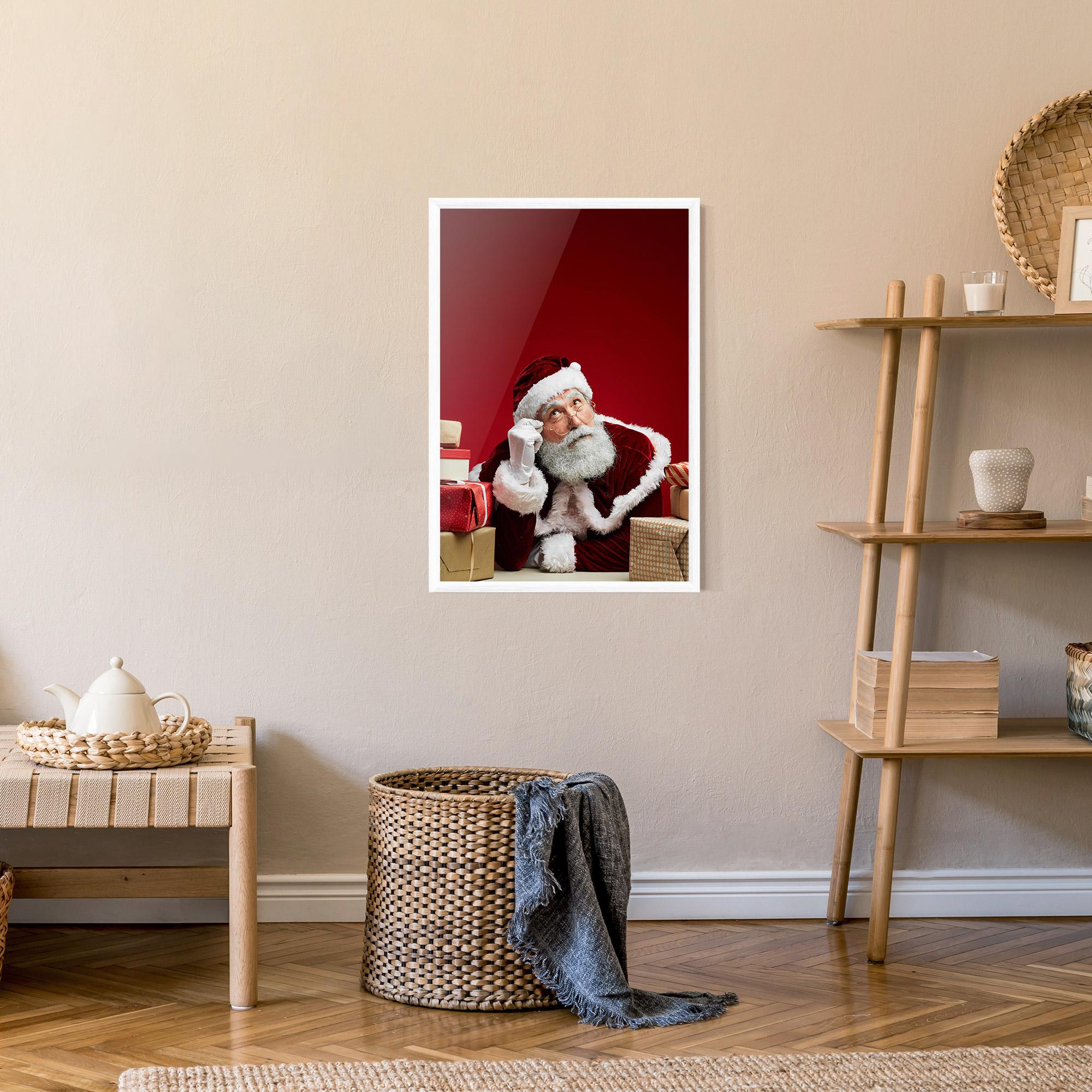 Keretezett Poszter Pensive Santa mockup 9