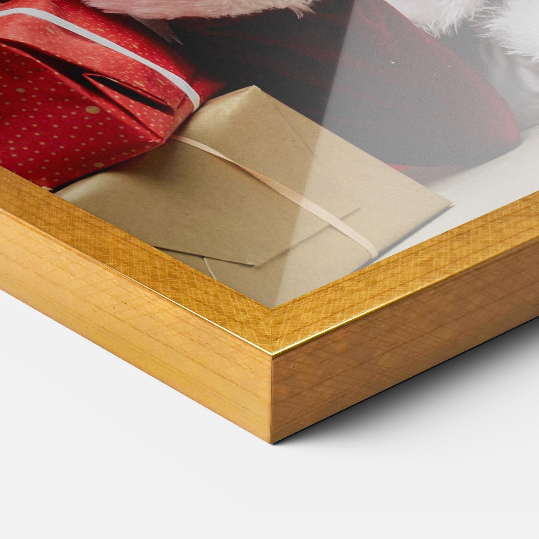 Keretezett Poszter Pensive Santa mockup 3