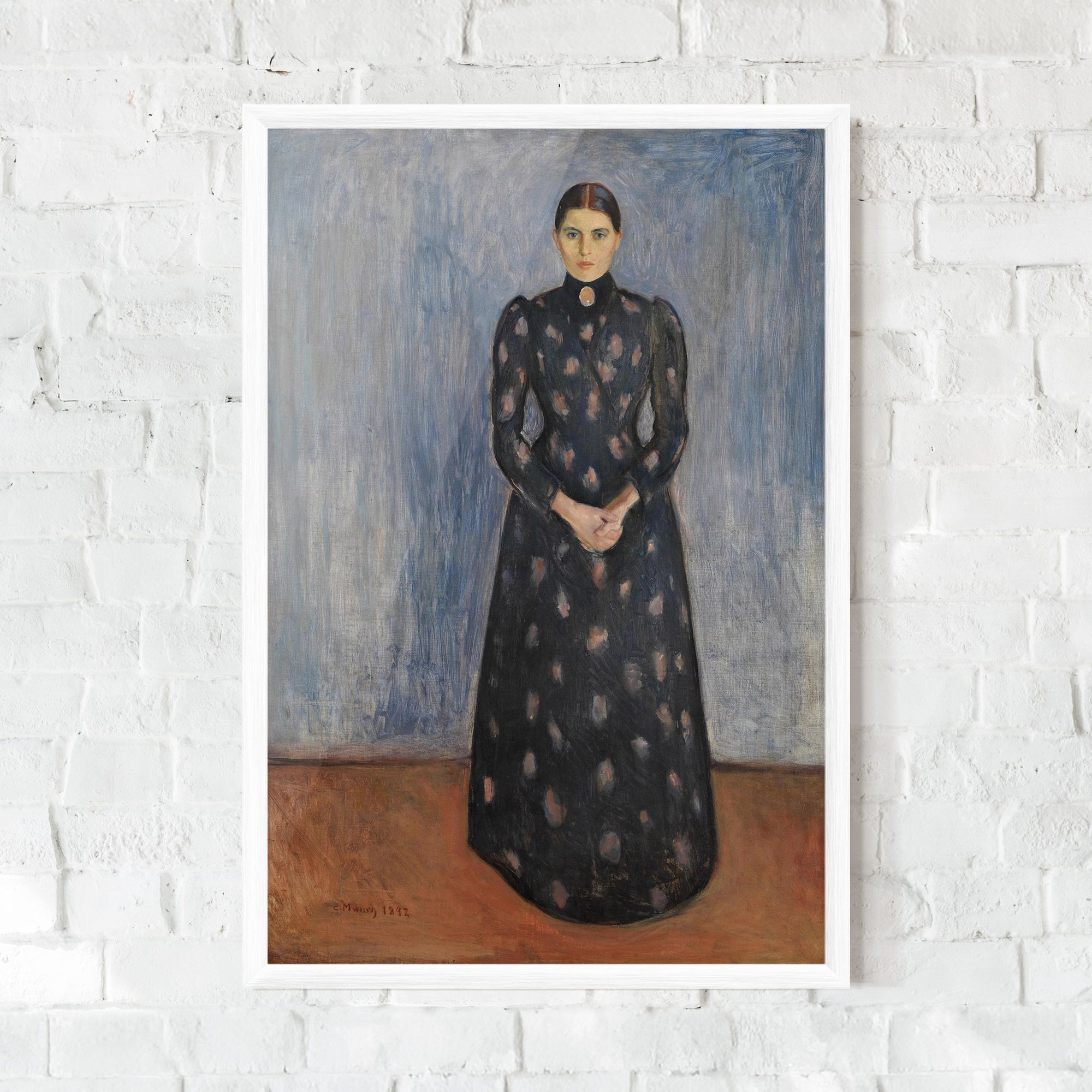 Inger In Black mockup 0