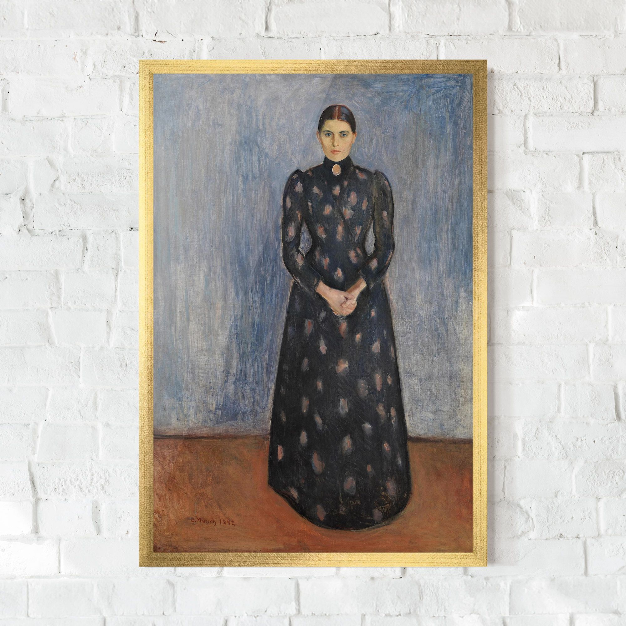 Inger In Black mockup 0