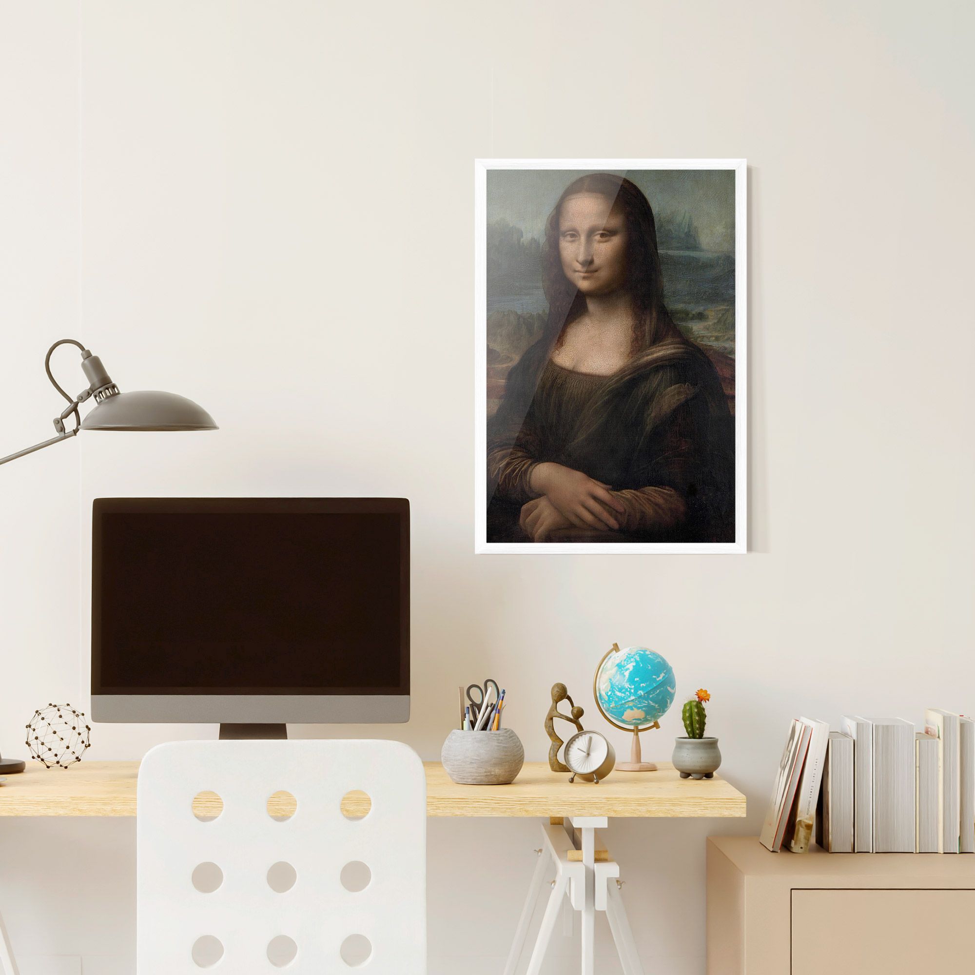 Mona Lisa By Leonardo Da Vinci mockup 6