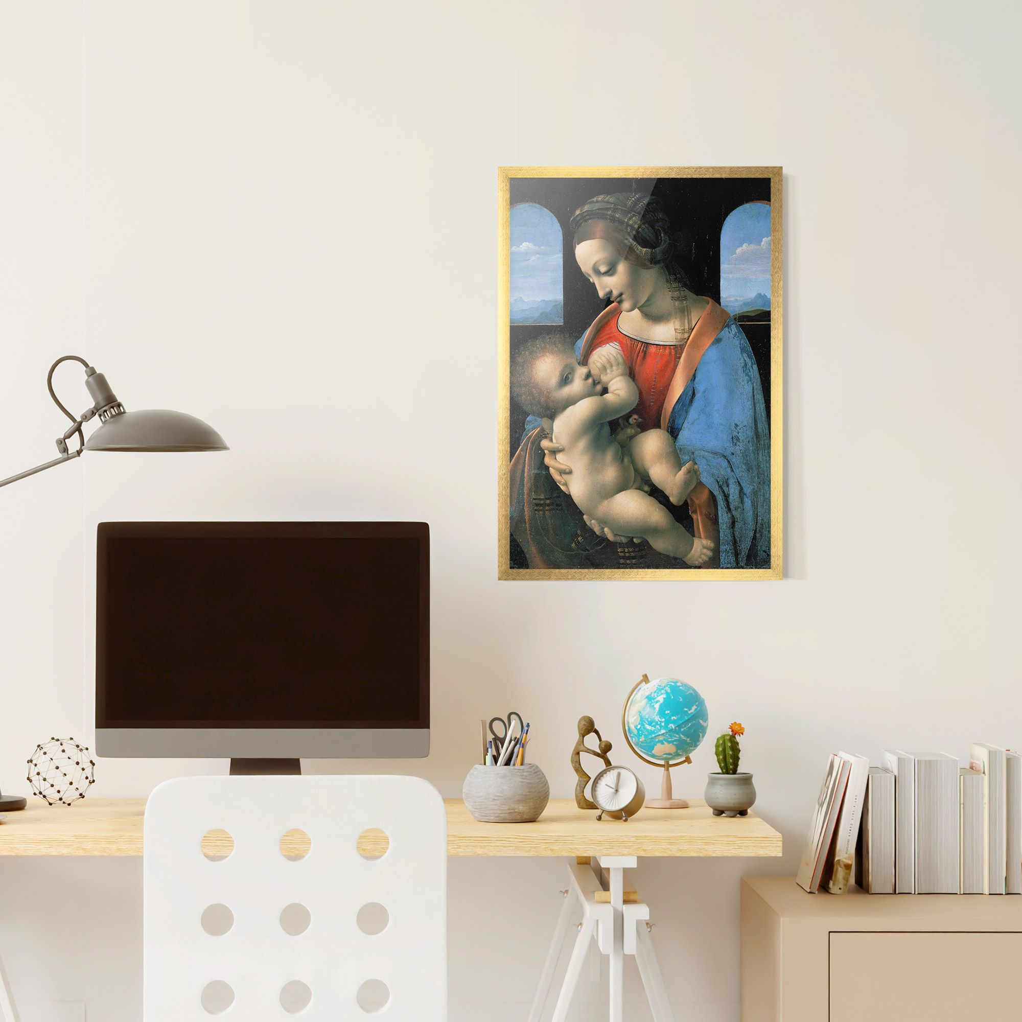 Leonardo Da Vinci Attributed Madonna Litta mockup 6