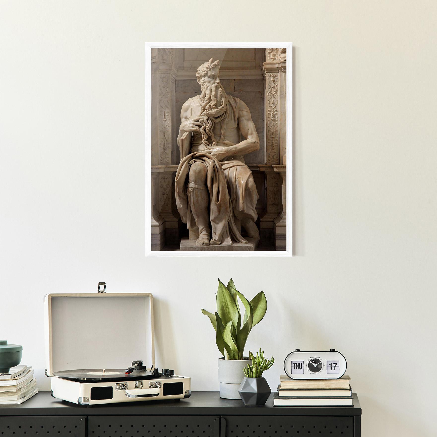 Keretezett Poszter Statue Moses mockup 2