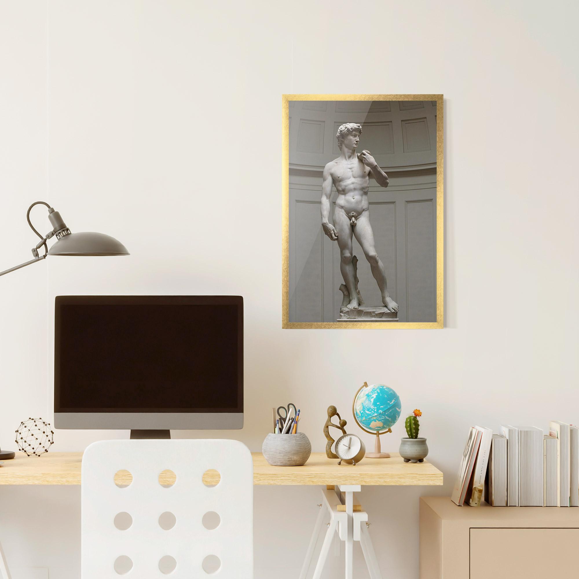 Keretezett Poszter Michelangelo Statue mockup 6