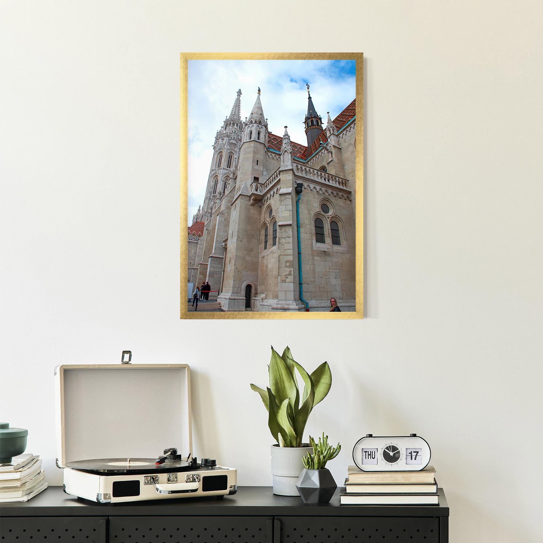 Keretezett Poszter Old Building mockup 2