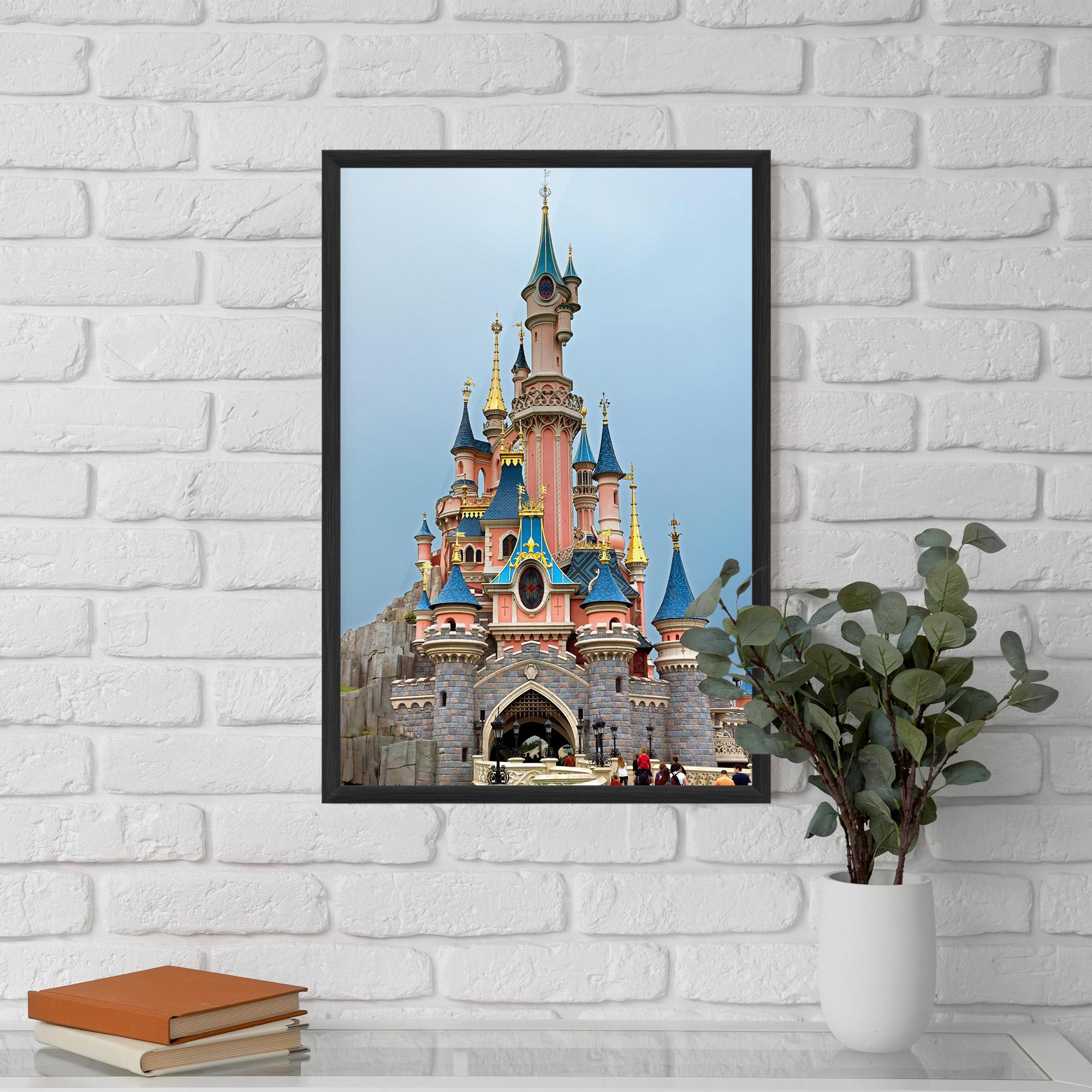 Keretezett Poszter Disneyland Castle mockup 5