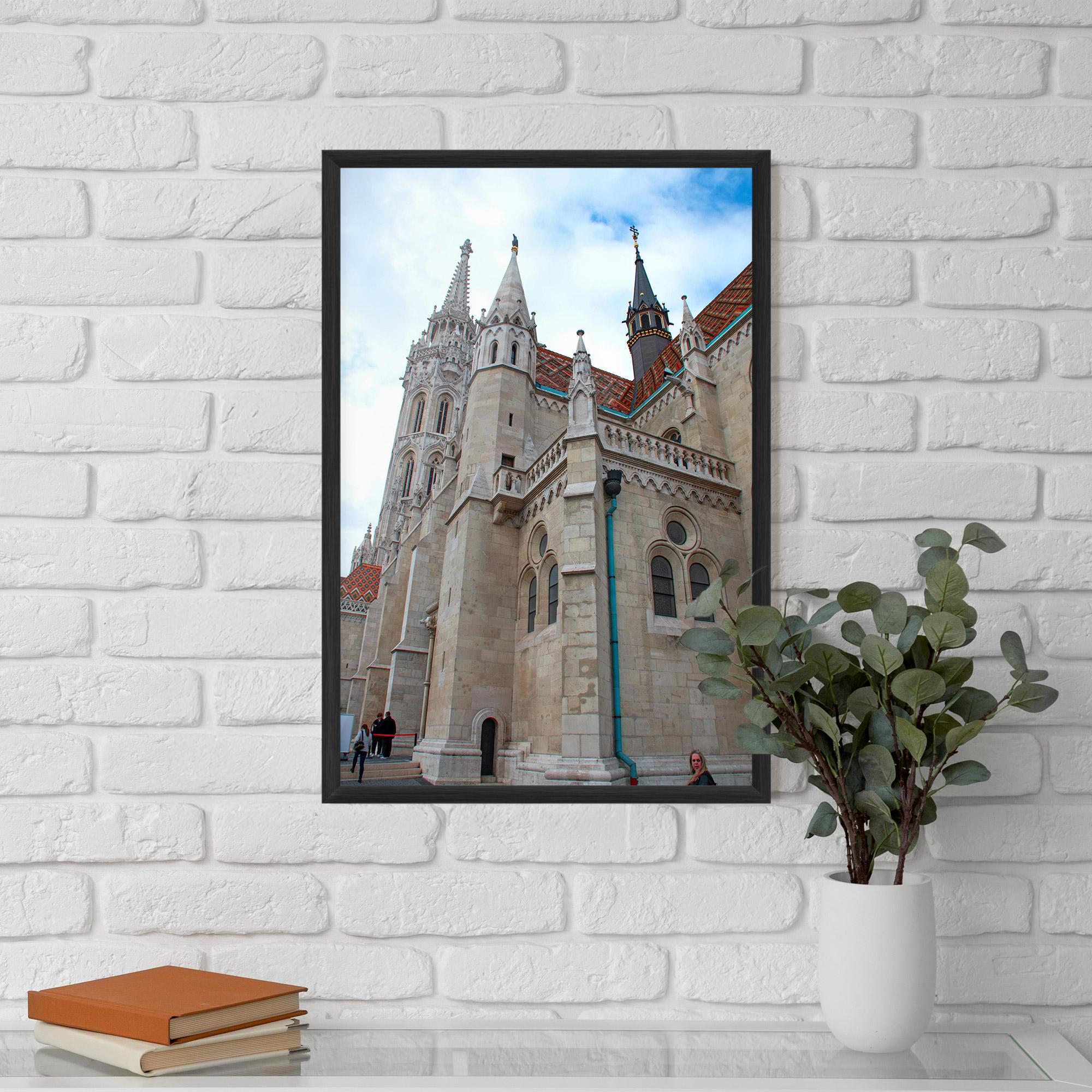 Keretezett Poszter Old Building mockup 5