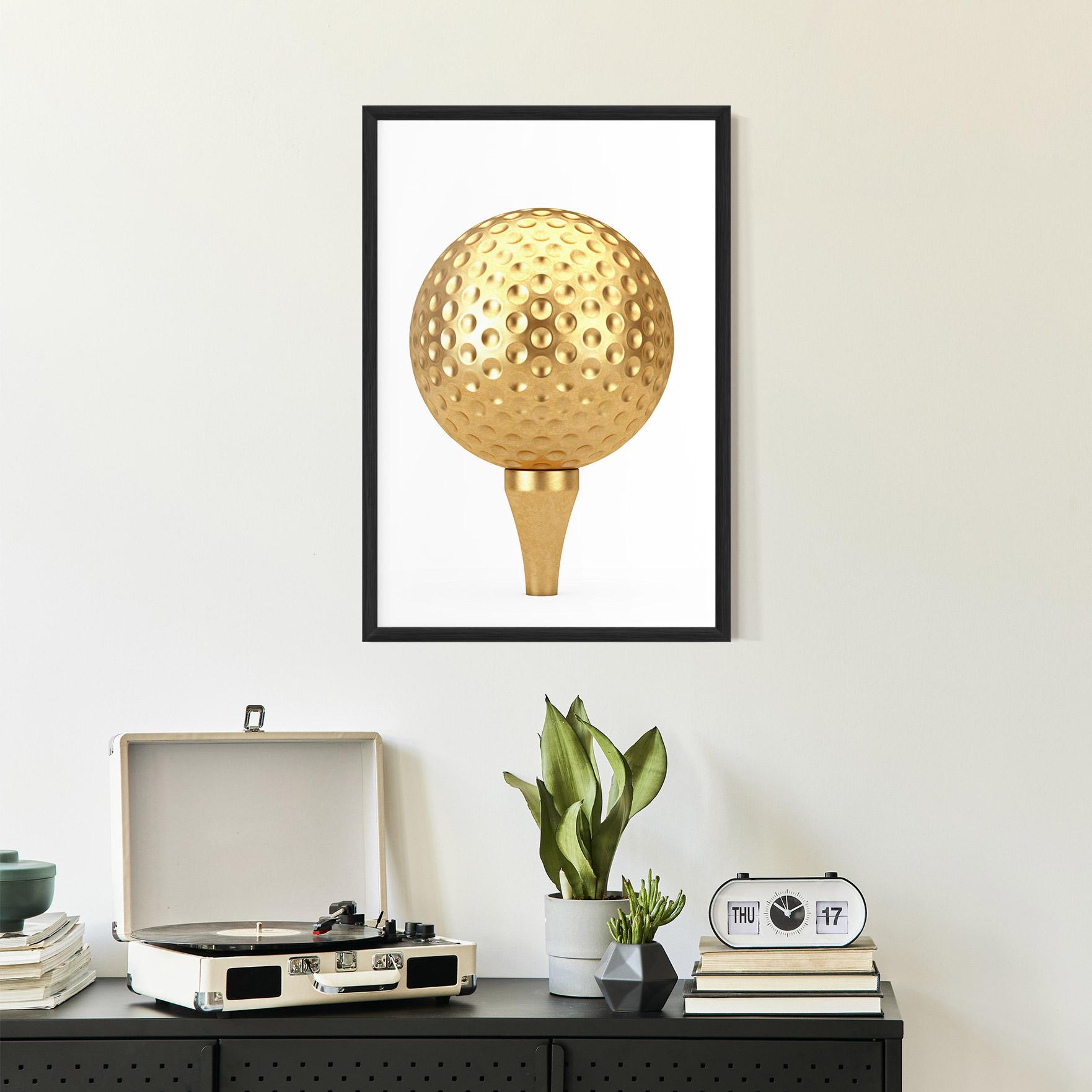 Keretezett Poszter Golden Golf Ball mockup 2