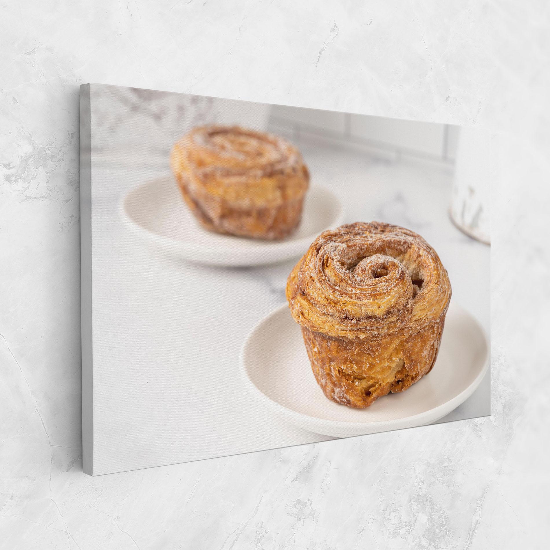 Vászonkép Cinnamon Roll mockup 1