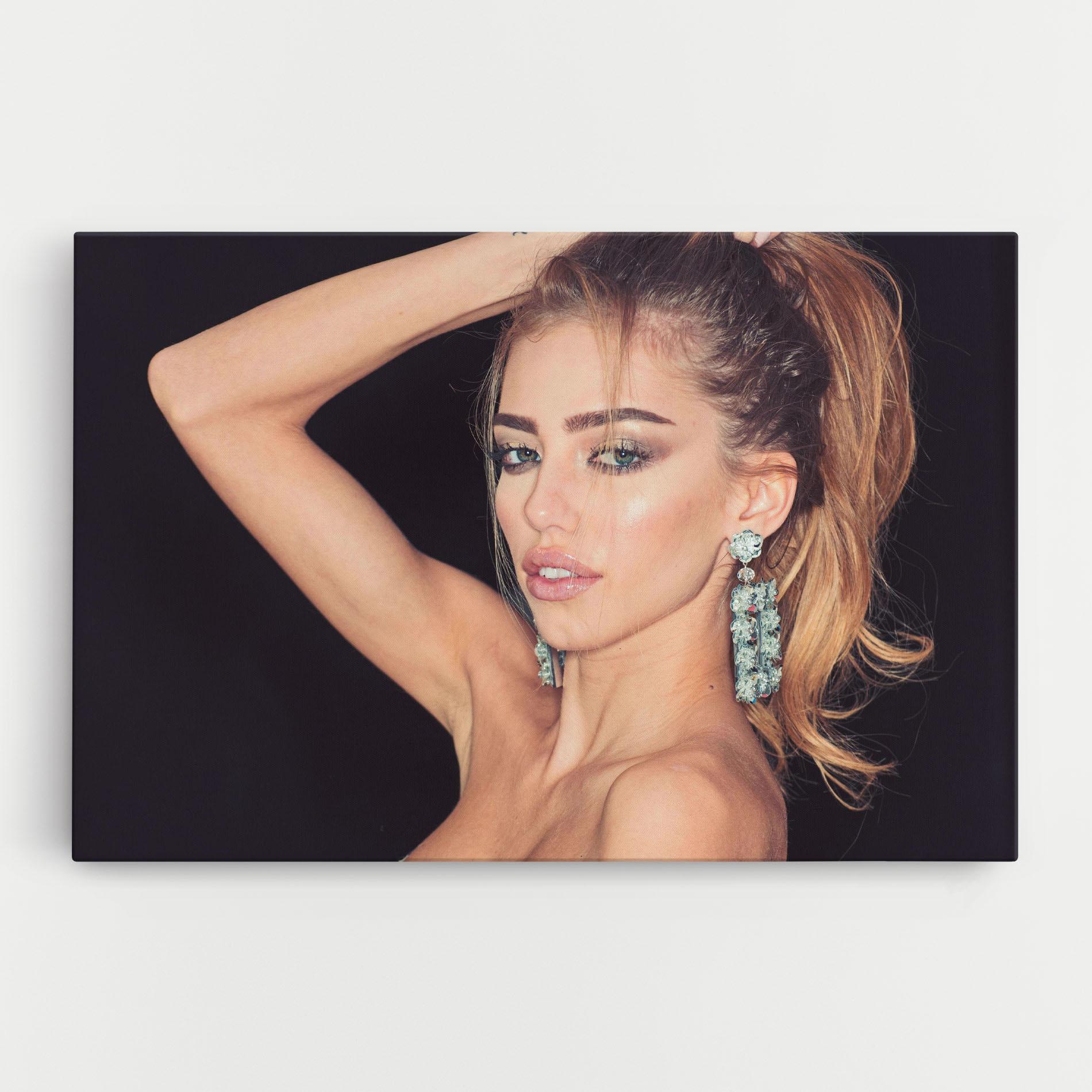 Vászonkép Flower Earrings mockup 0