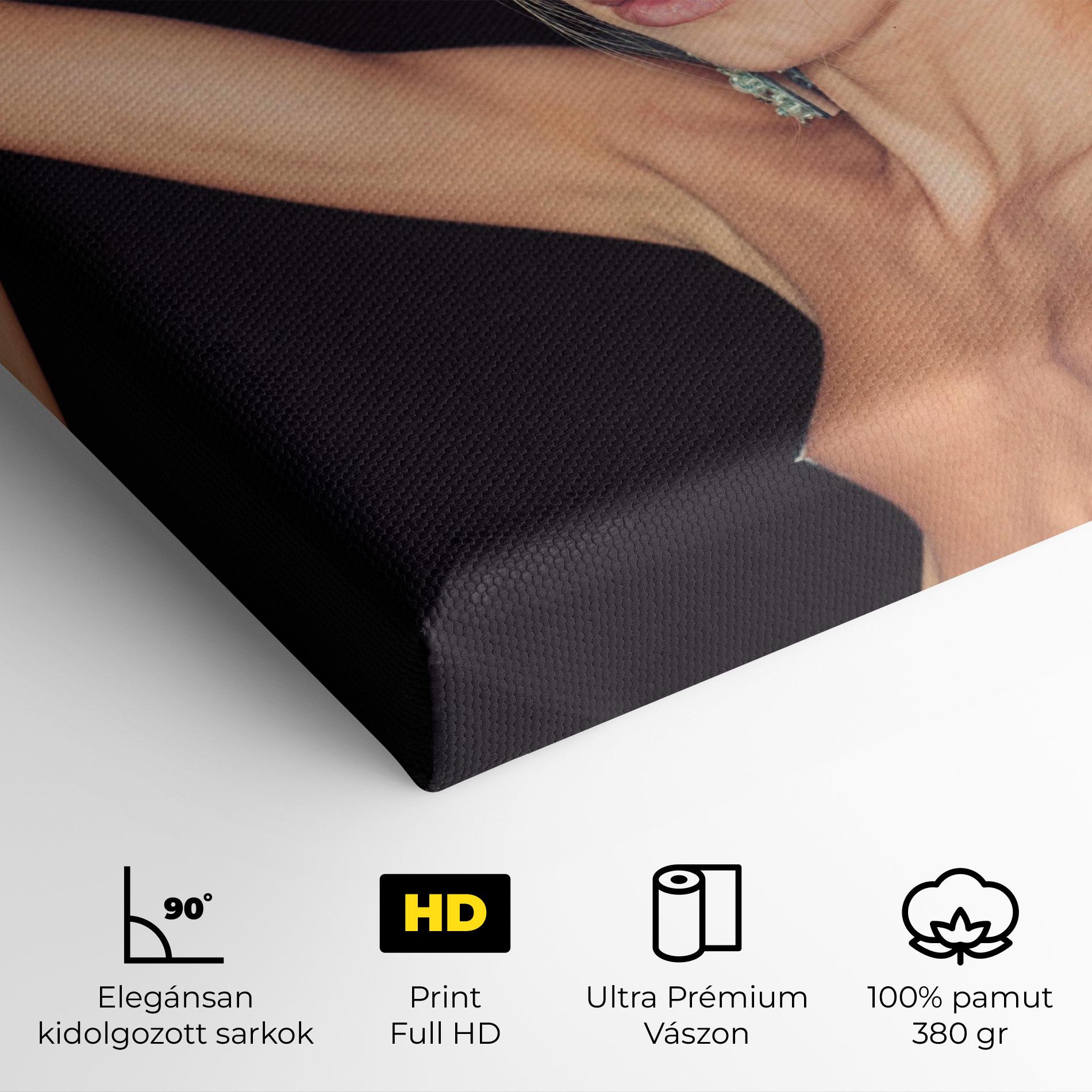 Vászonkép Flower Earrings mockup 4