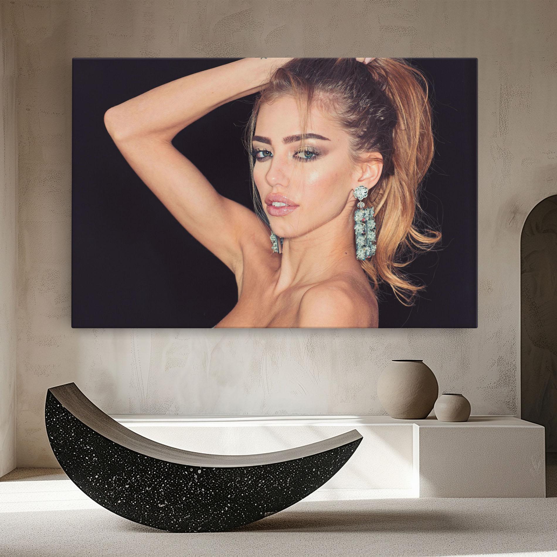 Vászonkép Flower Earrings mockup 8