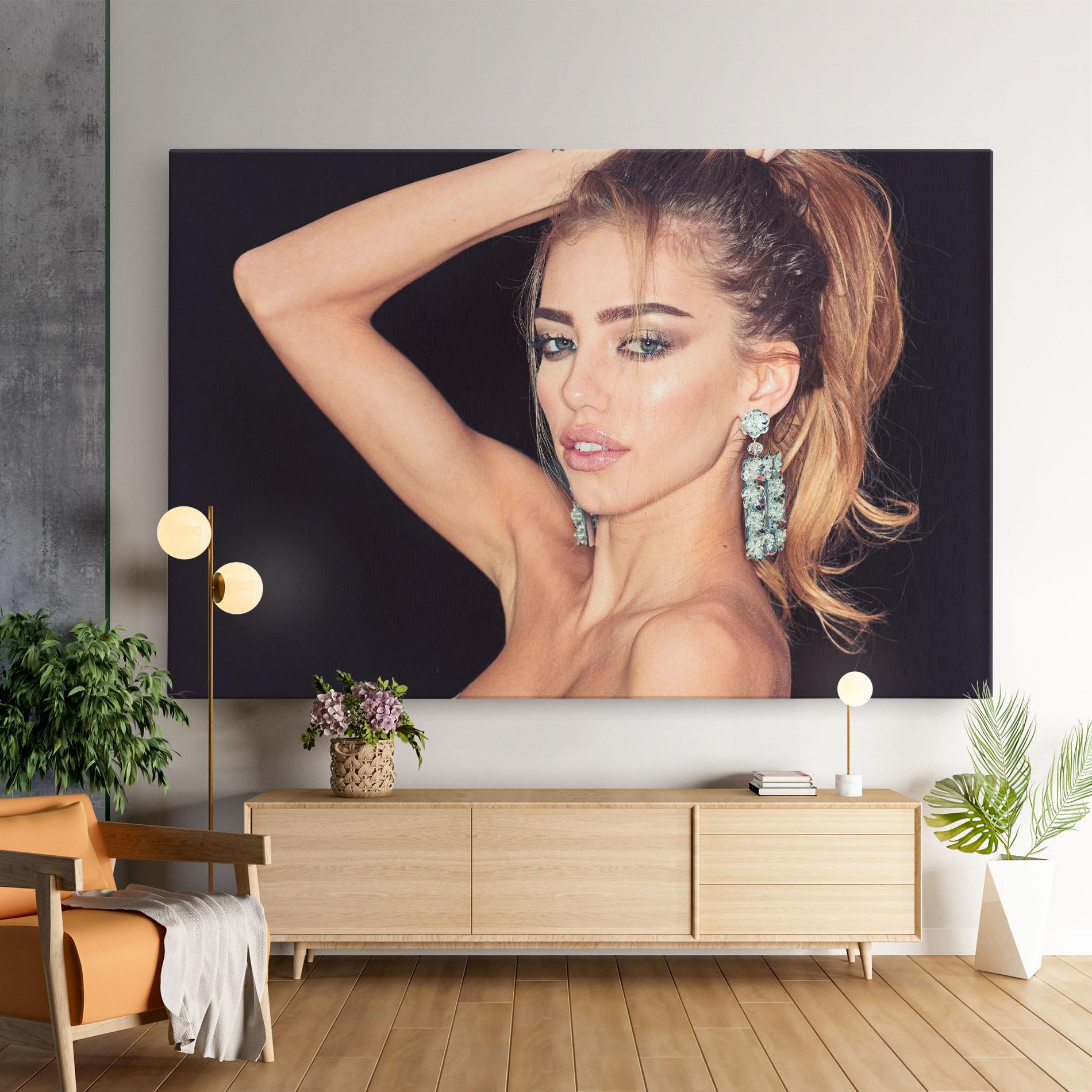 Vászonkép Flower Earrings mockup 9