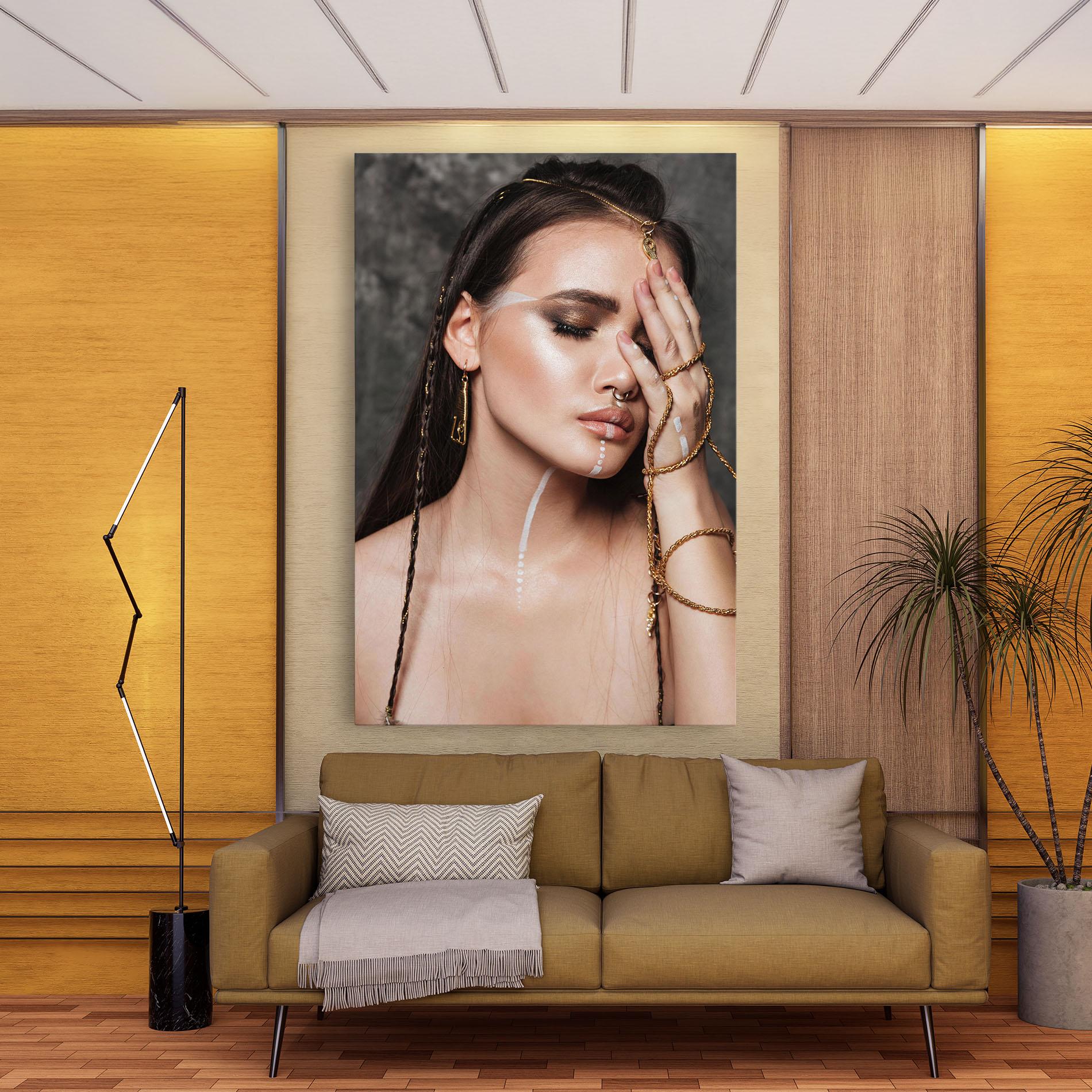 Vászonkép Gold Hand Accessory mockup 9