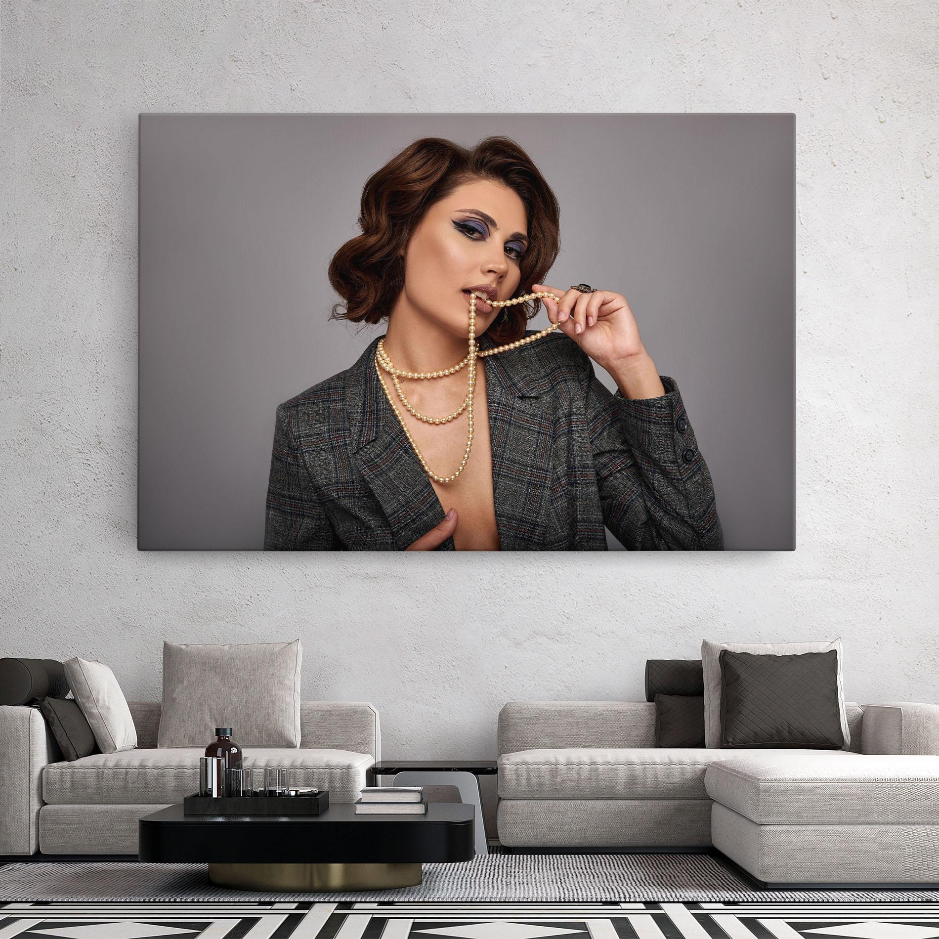 Vászonkép Gold Pearls mockup 2