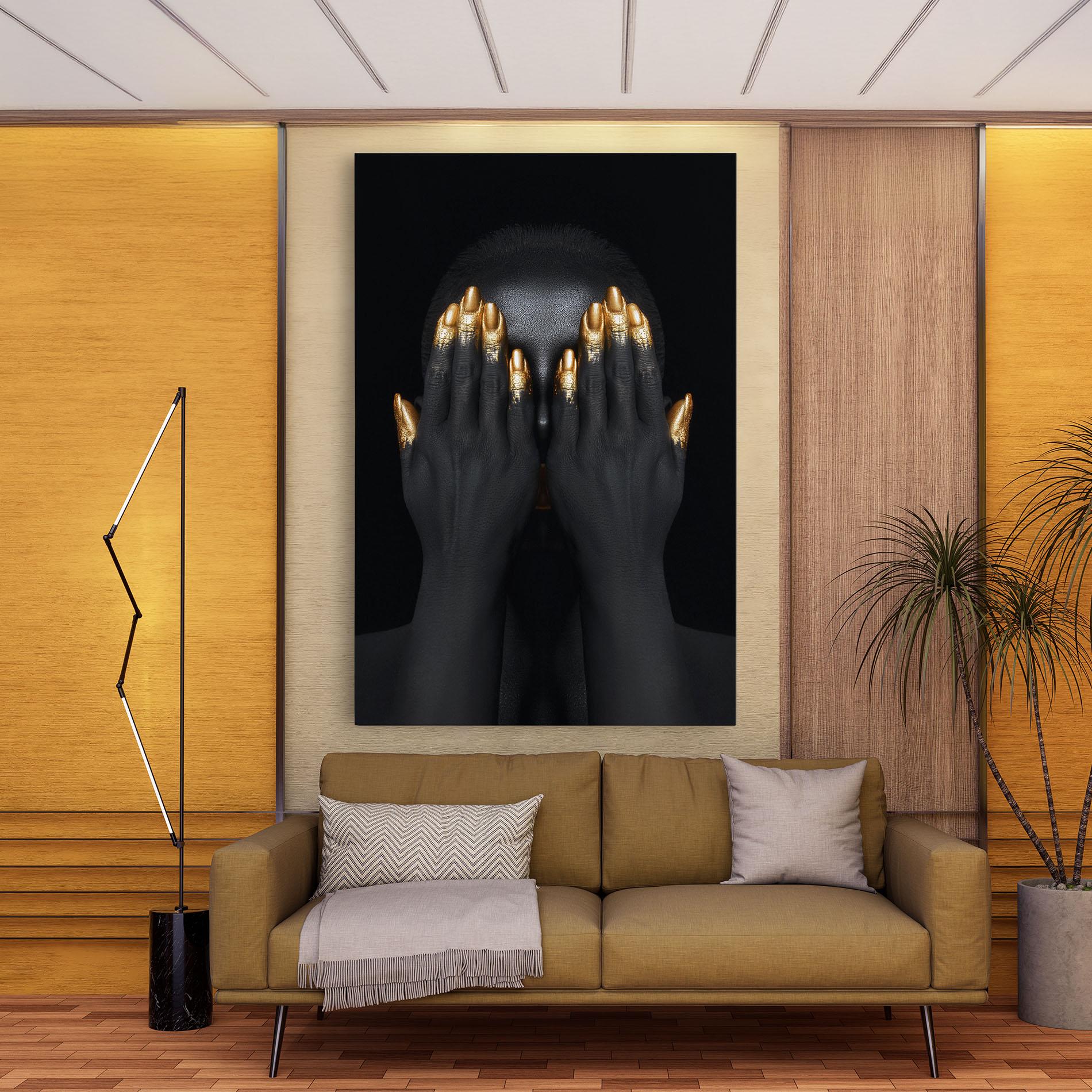 Vászonkép Gold Fingertips Chain mockup 9