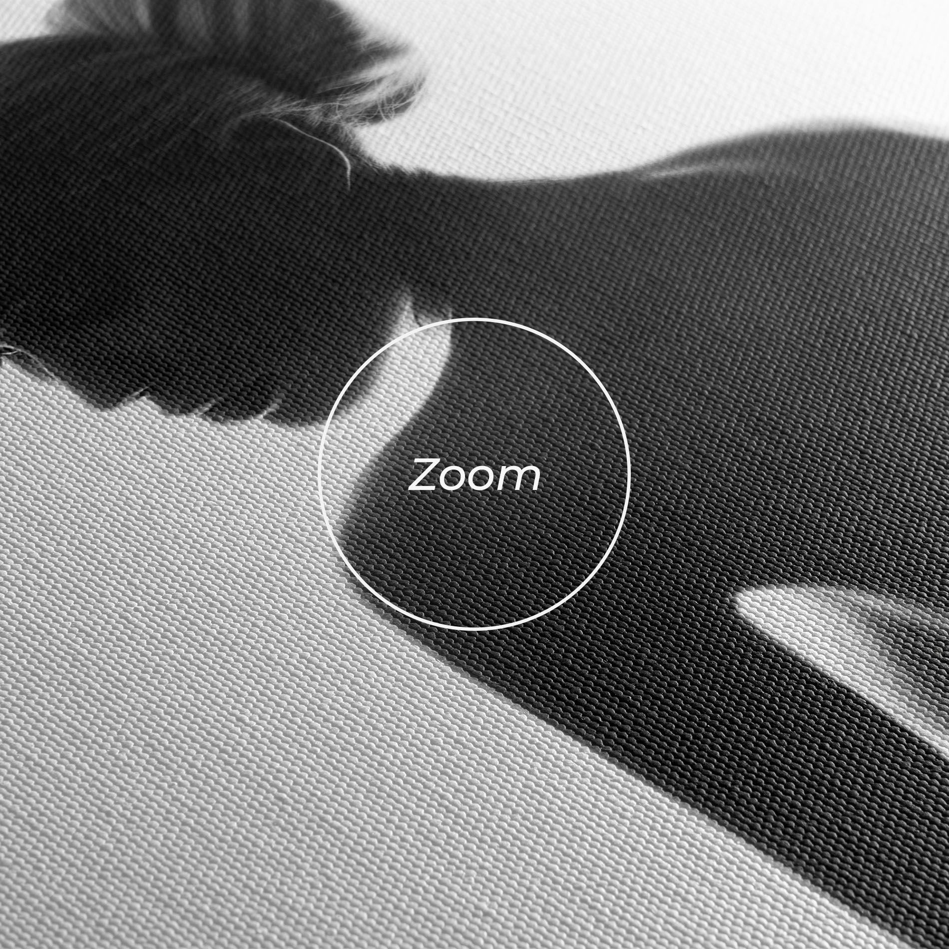 Woman Body Circle mockup 3