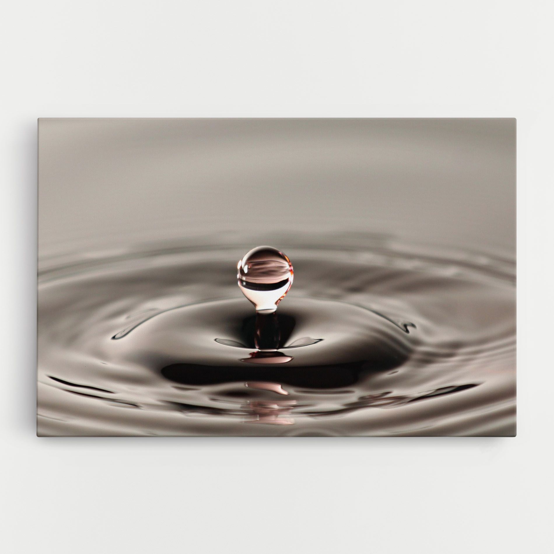 Close Red Water Drop mockup 0