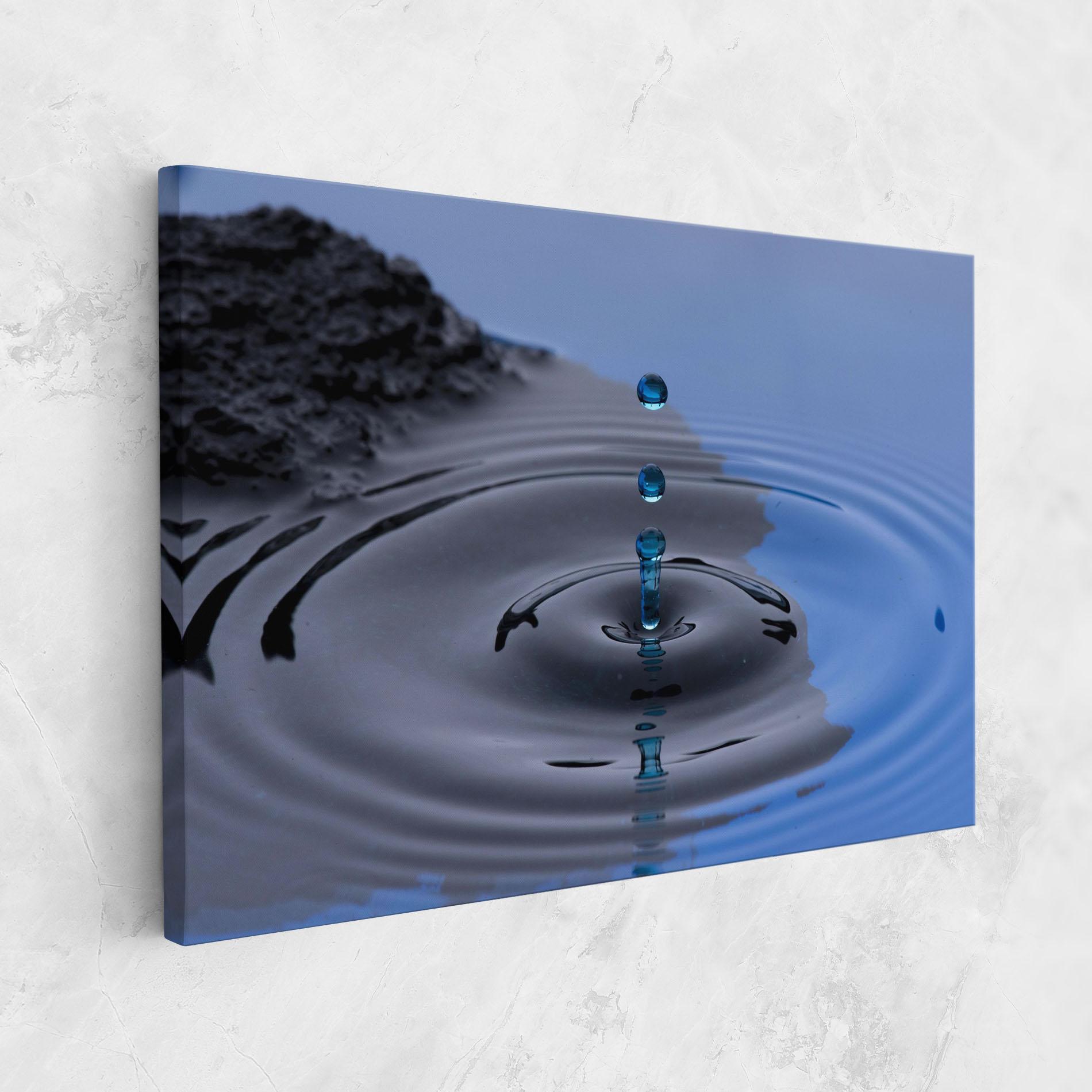 Vászonkép Frozen Drops mockup 1