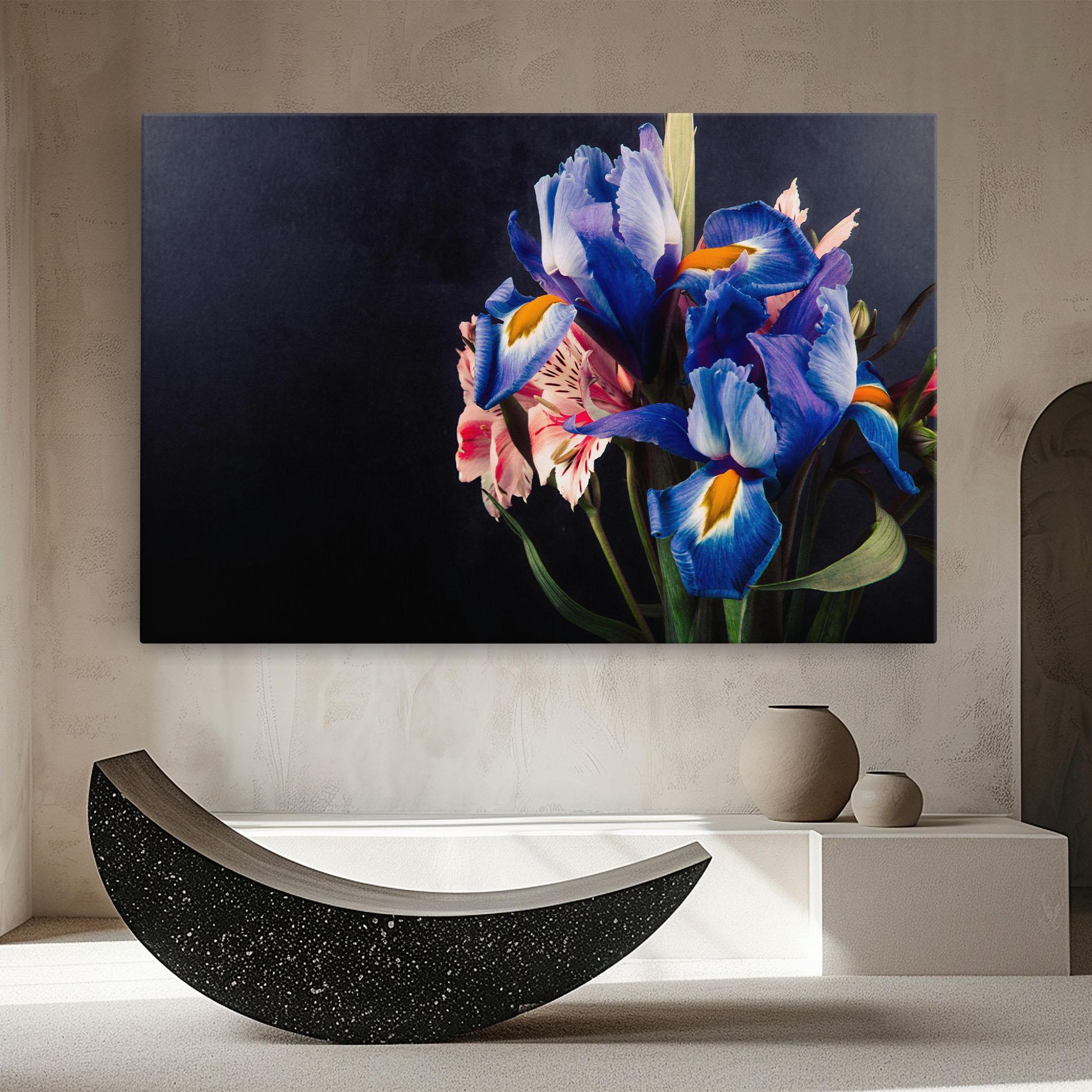 Vászonkép Iris Bouquet mockup 8