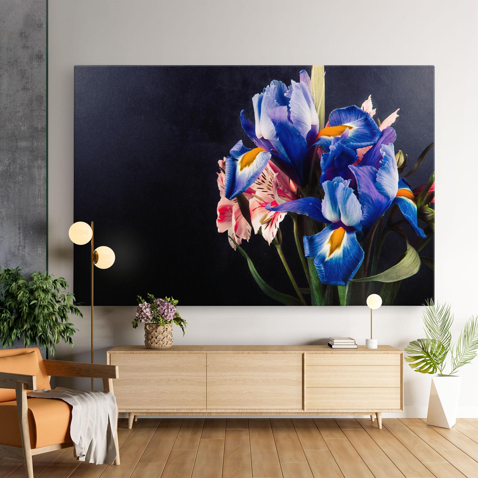 Vászonkép Iris Bouquet mockup 9