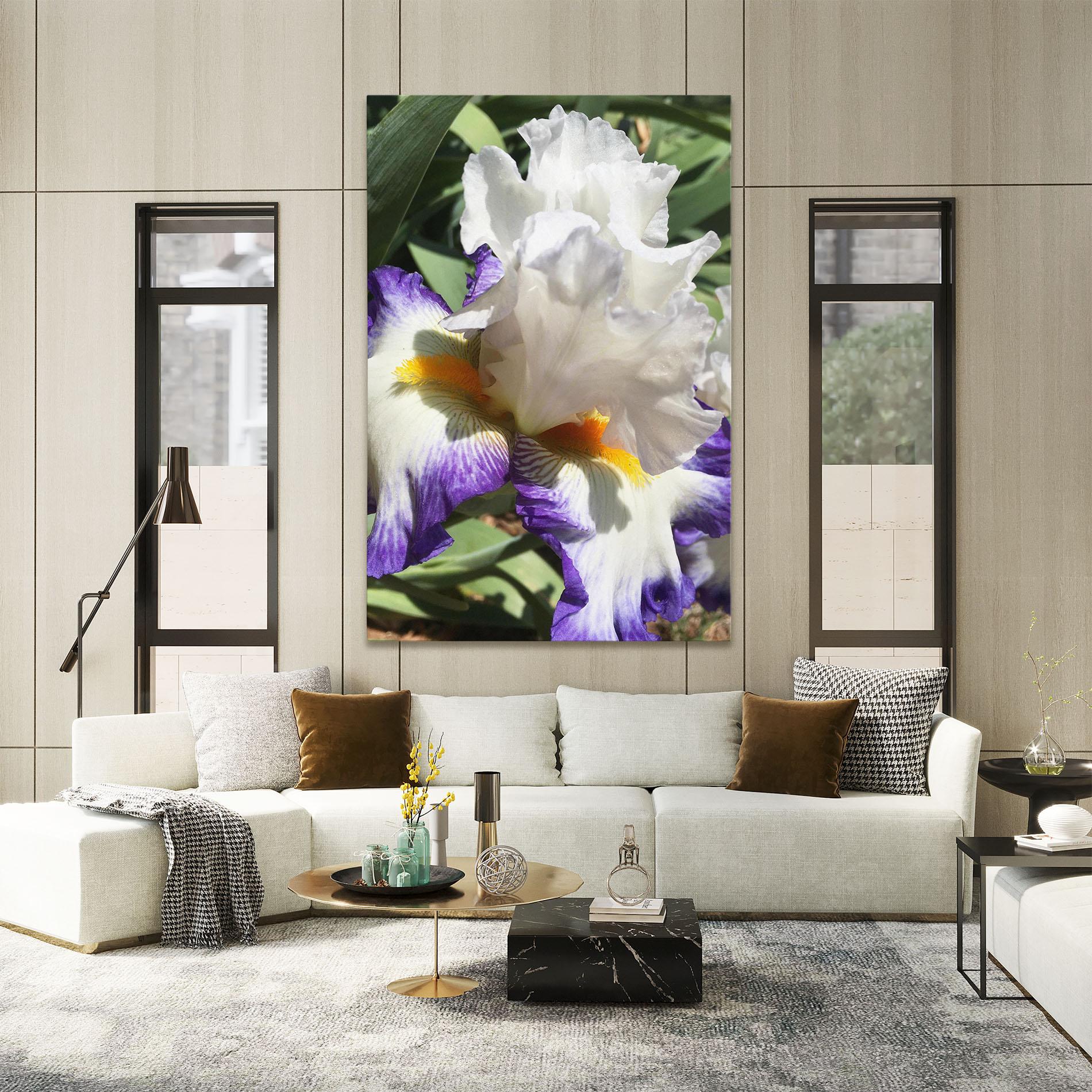 Vászonkép Garden White Purple Irirs mockup 2