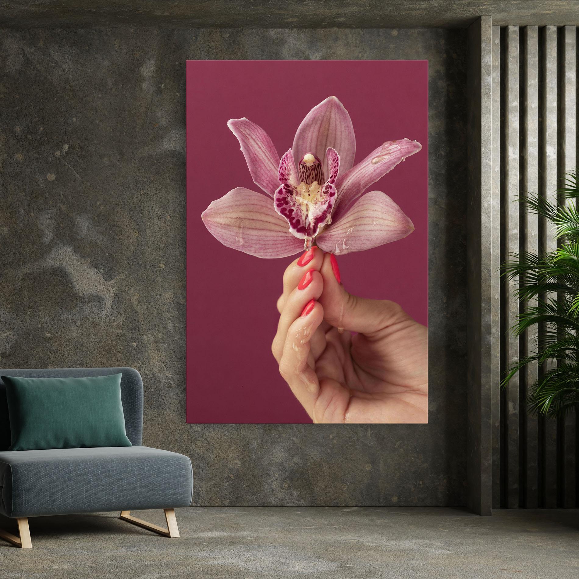 Vászonkép Orchid Holding mockup 7
