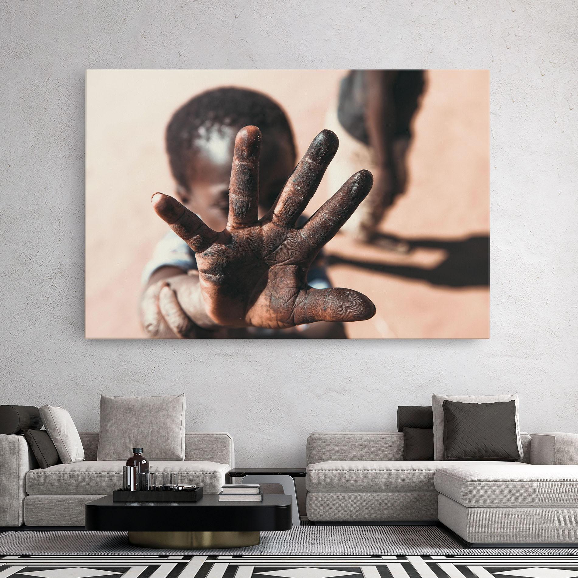 Vászonkép Little Dirty Hand mockup 2