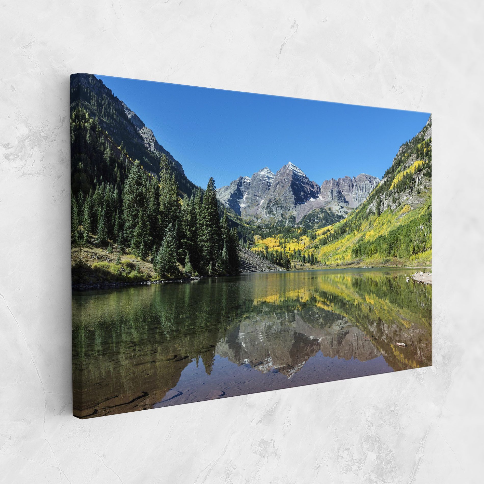 Lake Green Mountain mockup 1