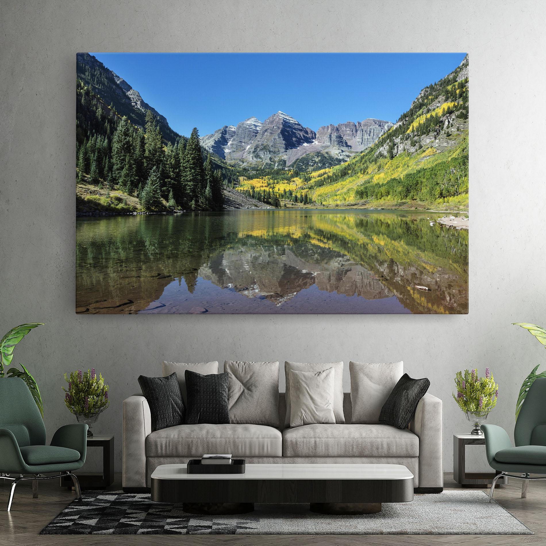 Vászonkép Lake Green Mountain mockup 7