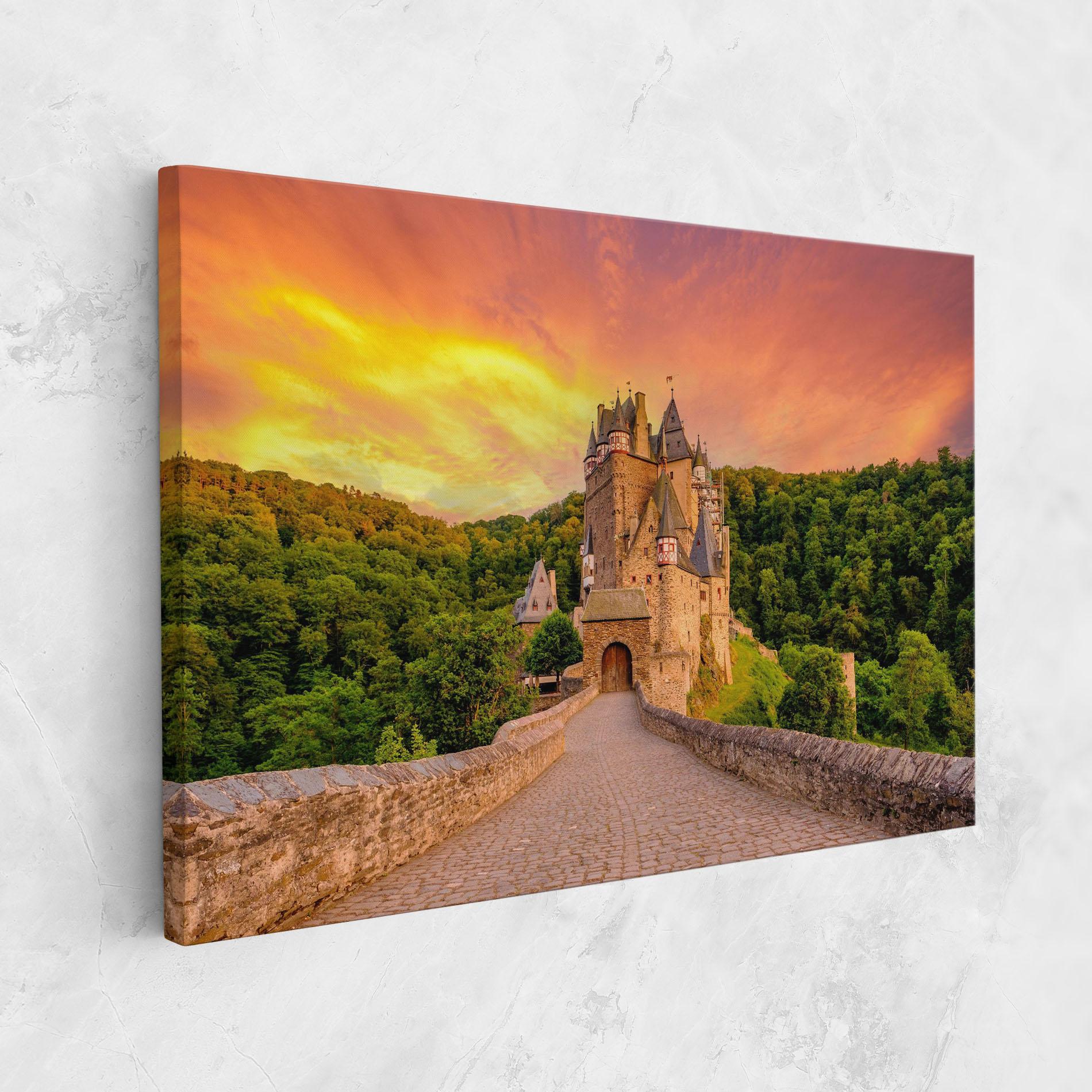 Vászonkép Burg Eltz Castle mockup 1
