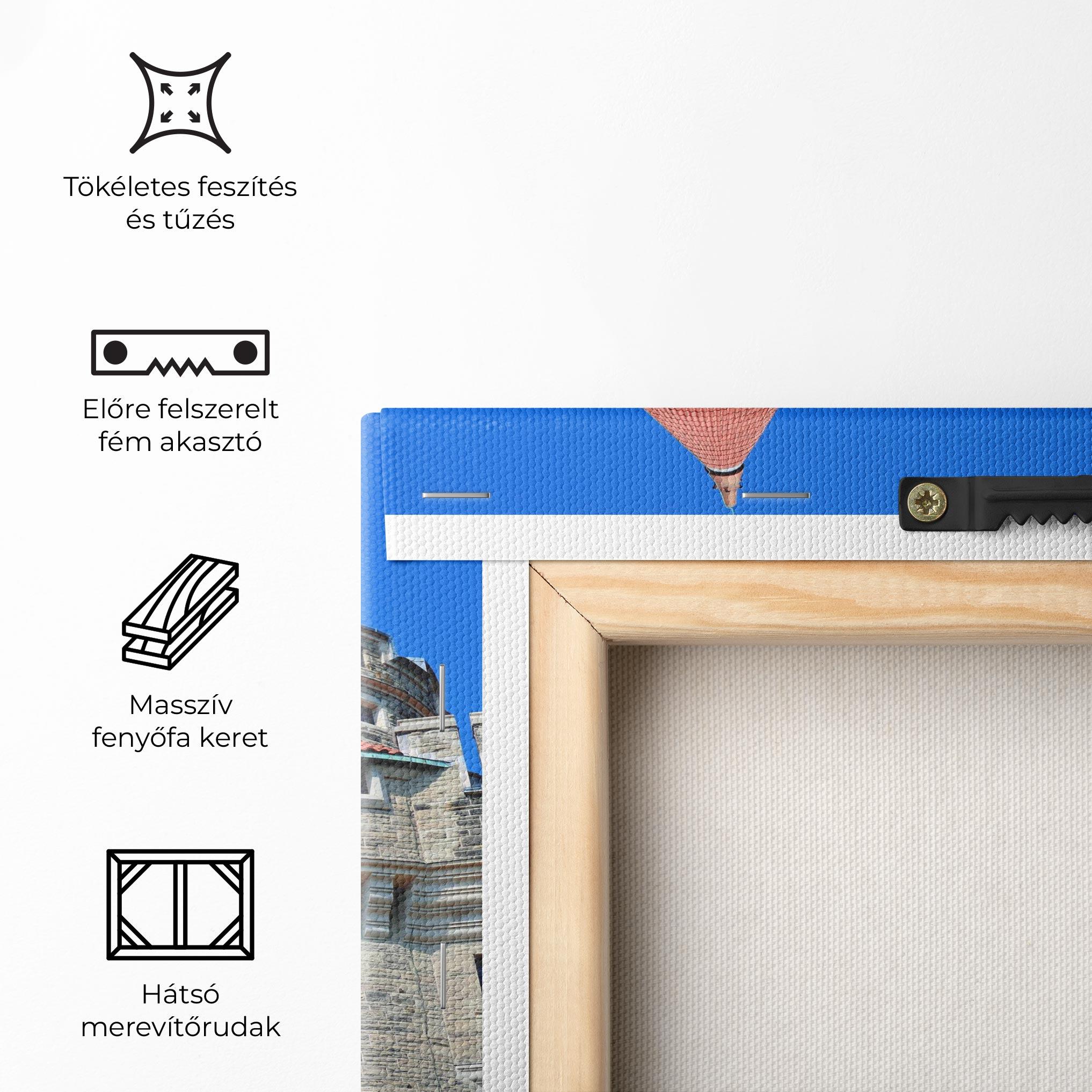 Vászonkép Casa Loma mockup 5