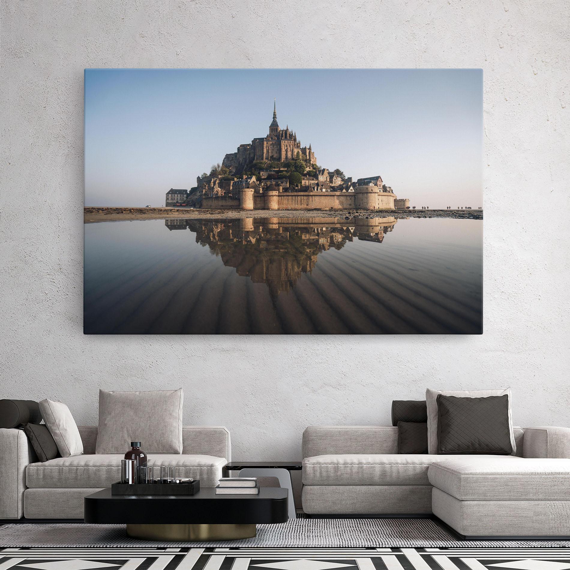 Vászonkép Castle Reflection mockup 2