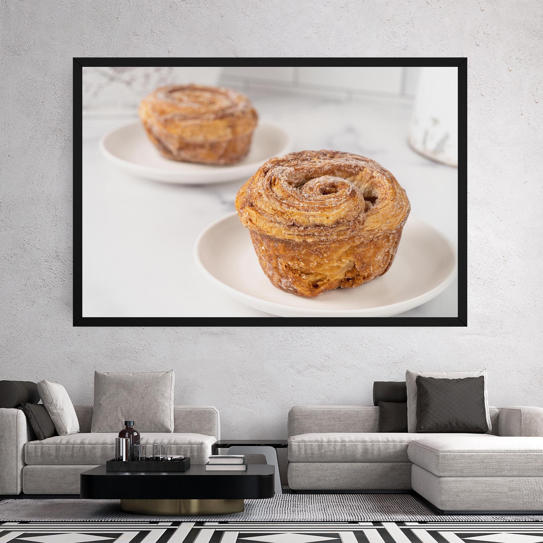 Cinnamon Roll mockup 2