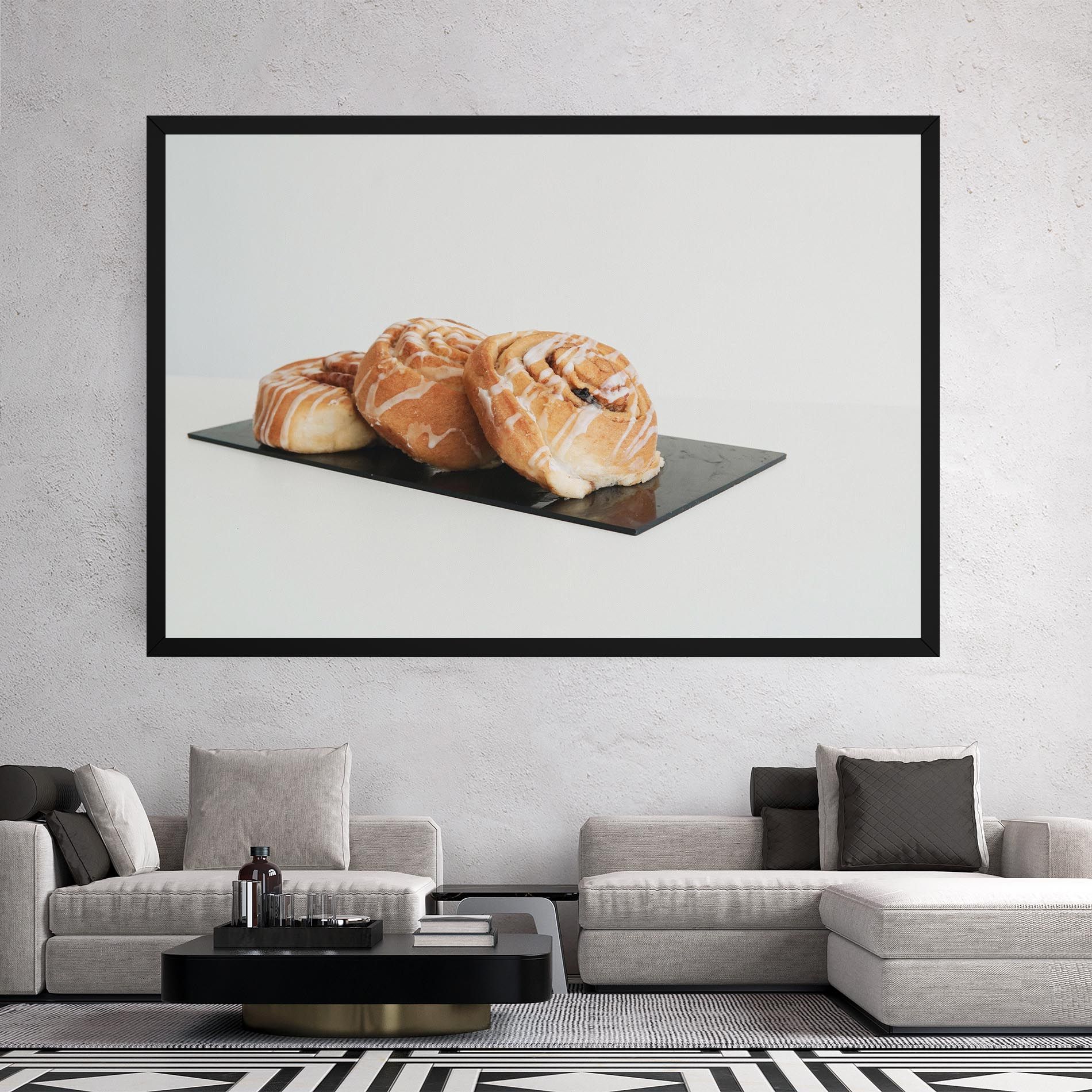 Cinnamon Rolls mockup 2