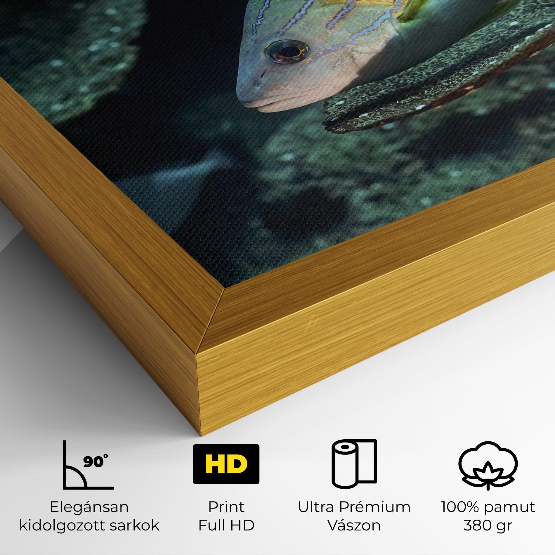Vászonkép Green Gold Fish mockup 4
